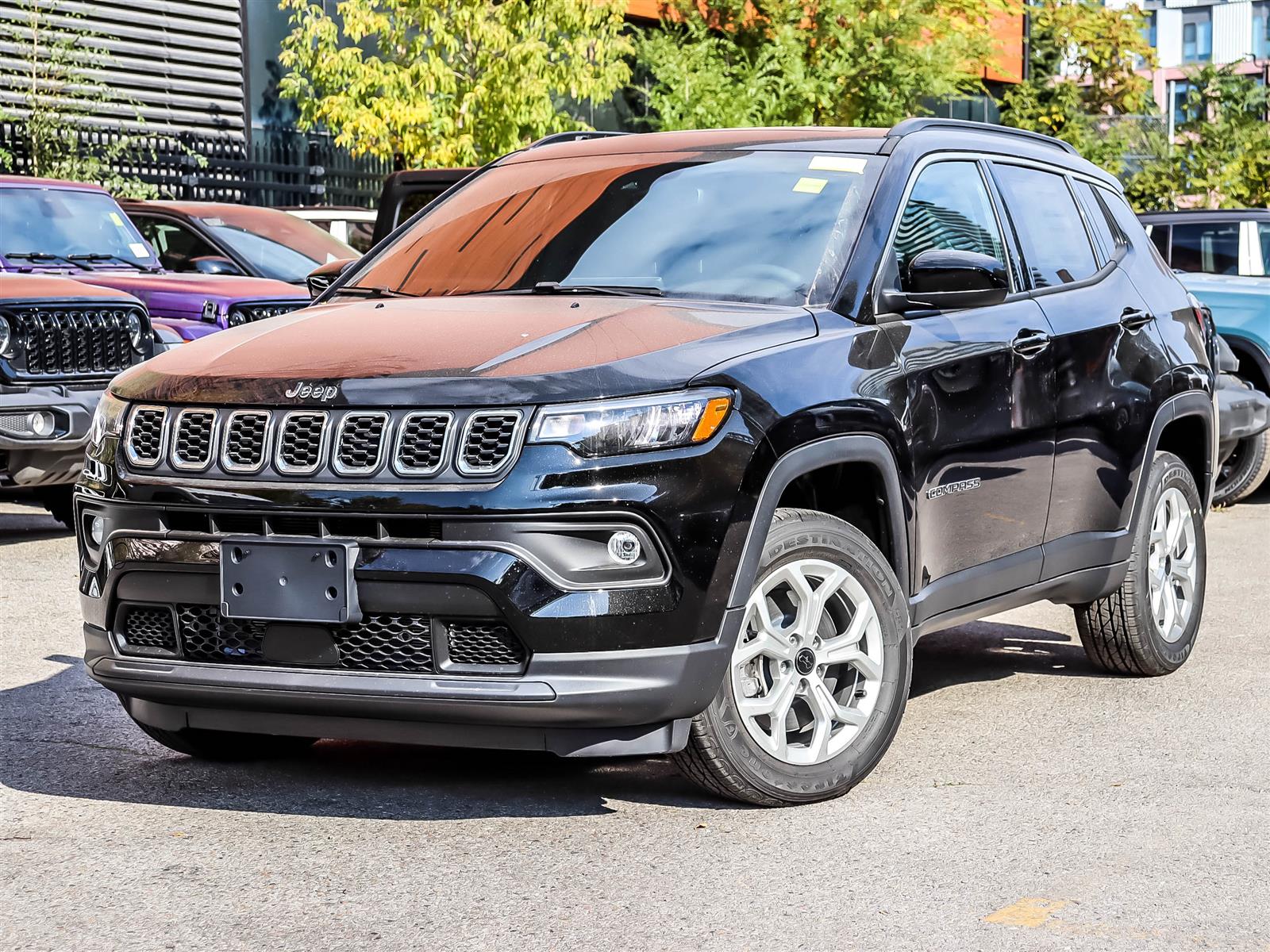 2027 Jeep Compass North 4x4 - Main View