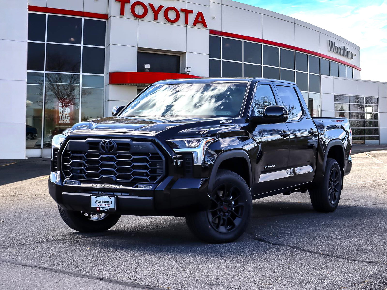 2026 Toyota Tundra LIMITED HYBRID - Main View