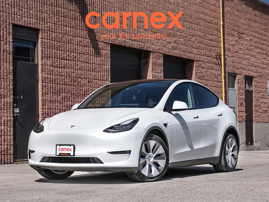 White 2022 Tesla Model Y Long Range AWD SUV / Crossover All-Wheel Drive Automatic