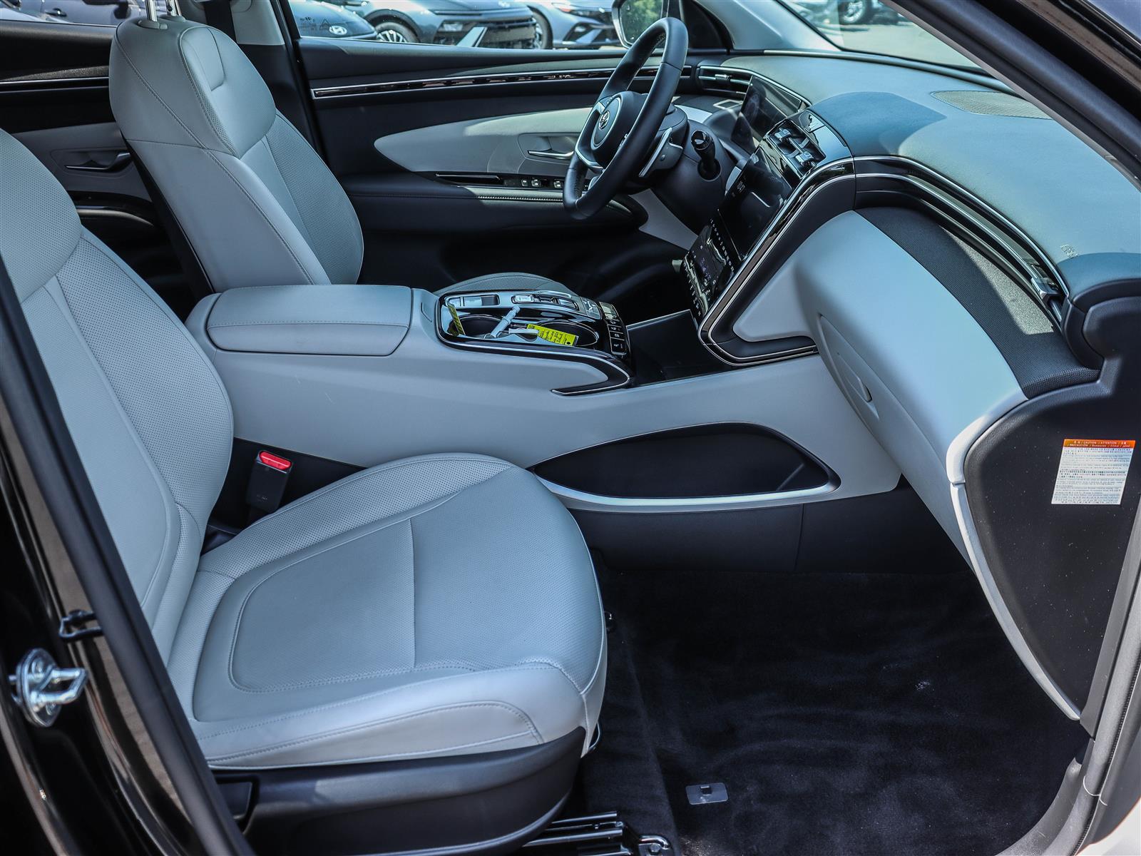 2024 Hyundai Tucson Luxury AWD - Thumbnail 16