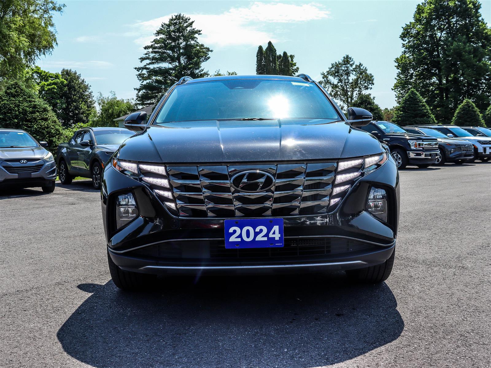 2024 Hyundai Tucson Luxury AWD - Thumbnail 2