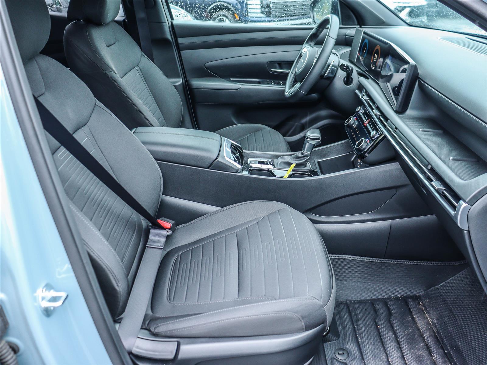 2025 Hyundai Santa Cruz Preferred - Thumbnail 14