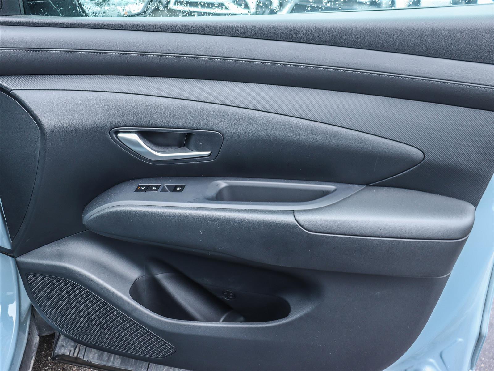 2025 Hyundai Santa Cruz Preferred - Thumbnail 15