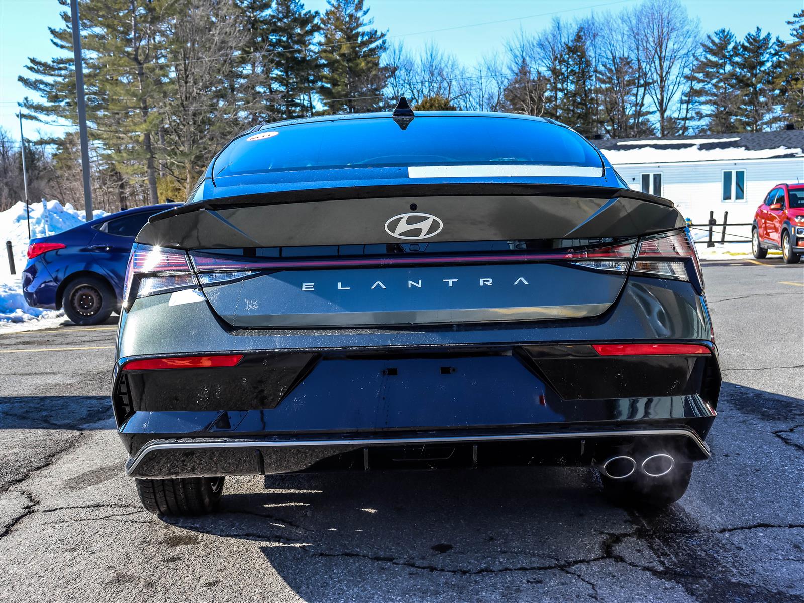 2025 Hyundai Elantra N Line Ultimate - Thumbnail 4