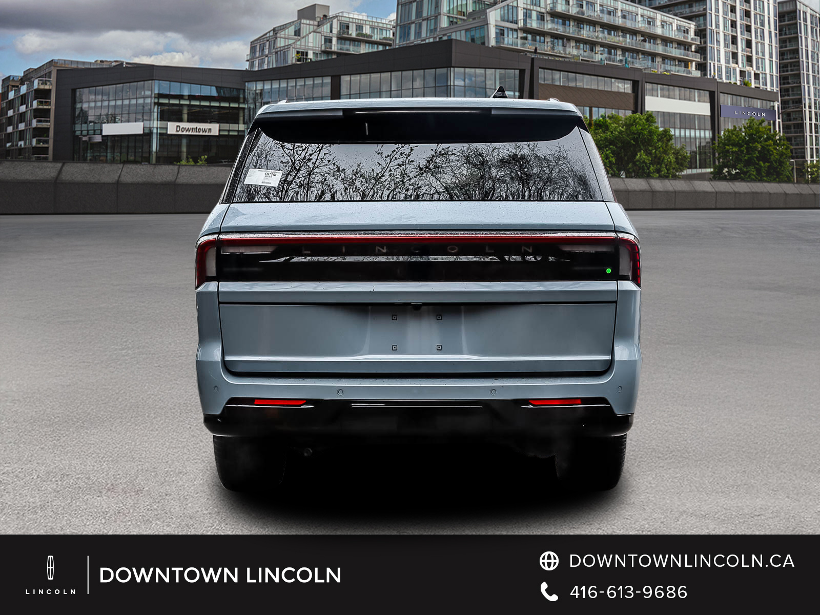 2026 Lincoln Navigator Reserve - Thumbnail 4