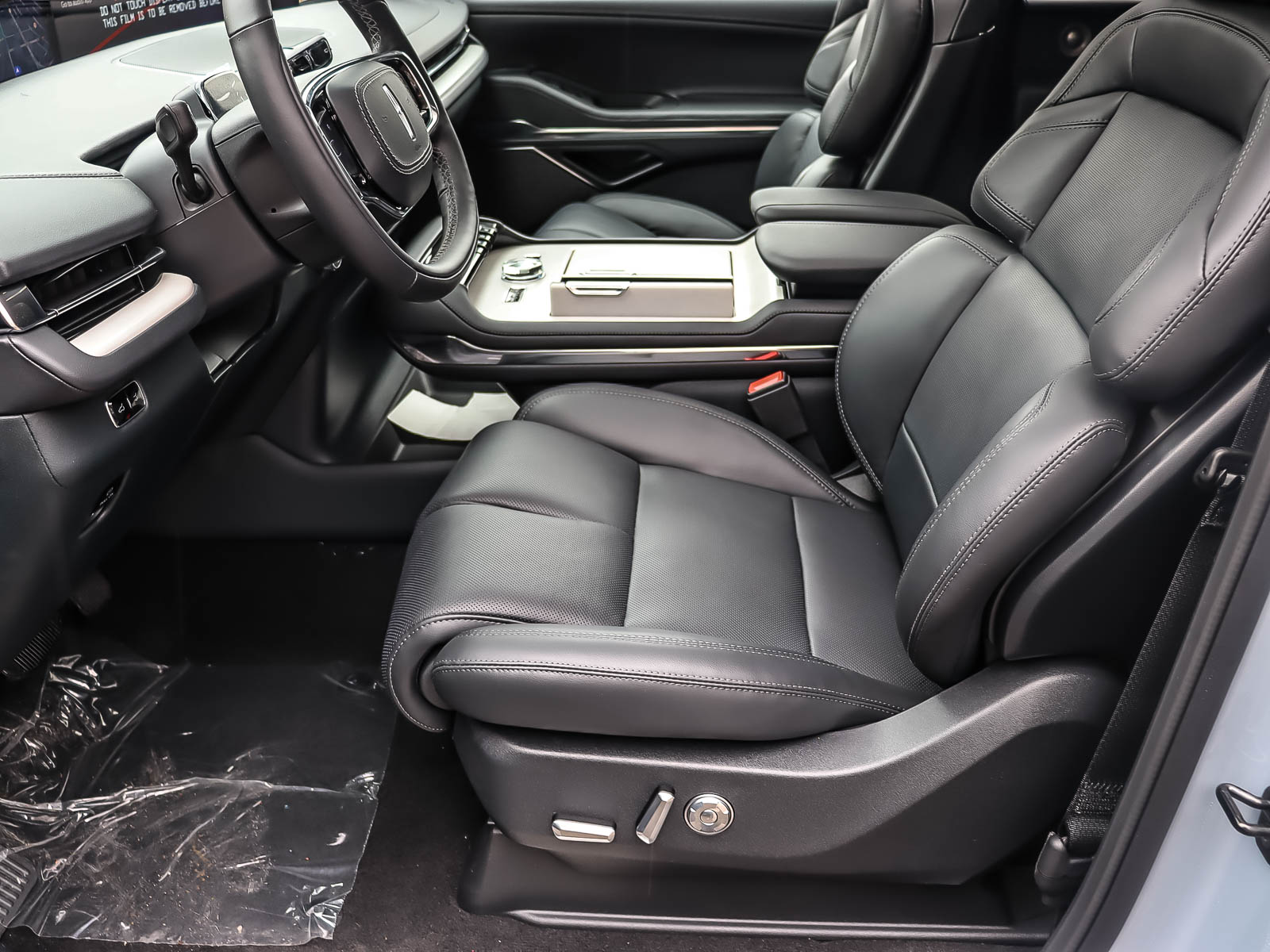 2026 Lincoln Navigator Reserve - Thumbnail 8