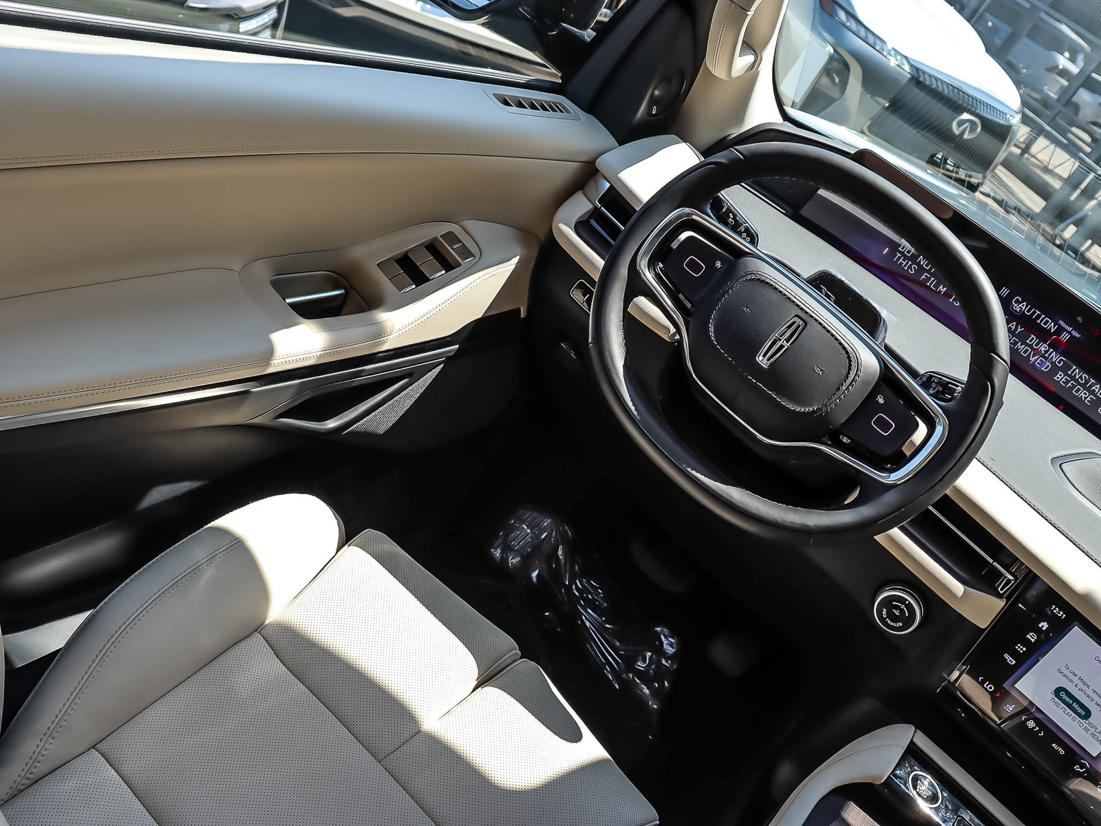 2027 Lincoln Navigator Reserve - Thumbnail 10