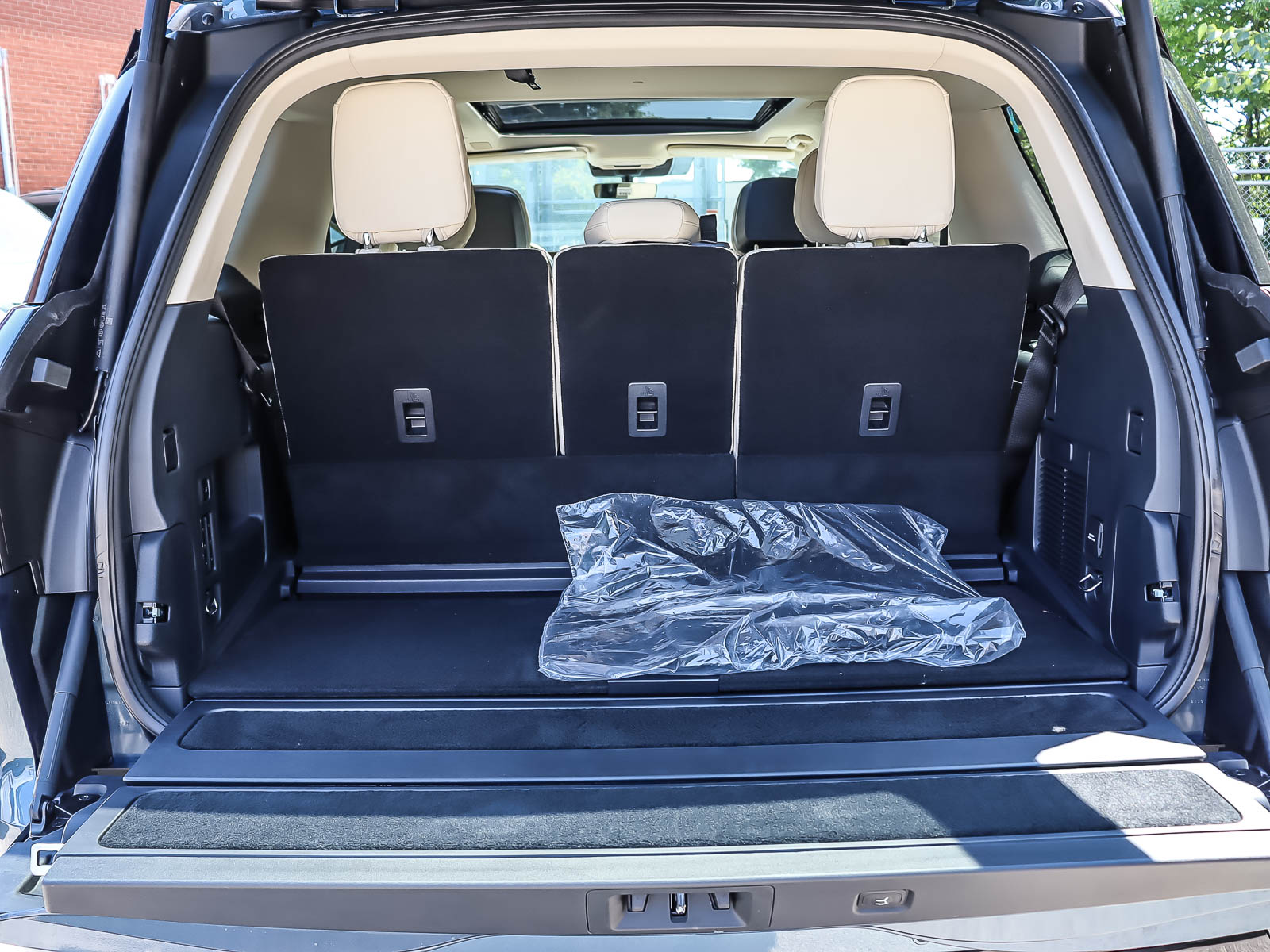 2027 Lincoln Navigator Reserve - Thumbnail 19