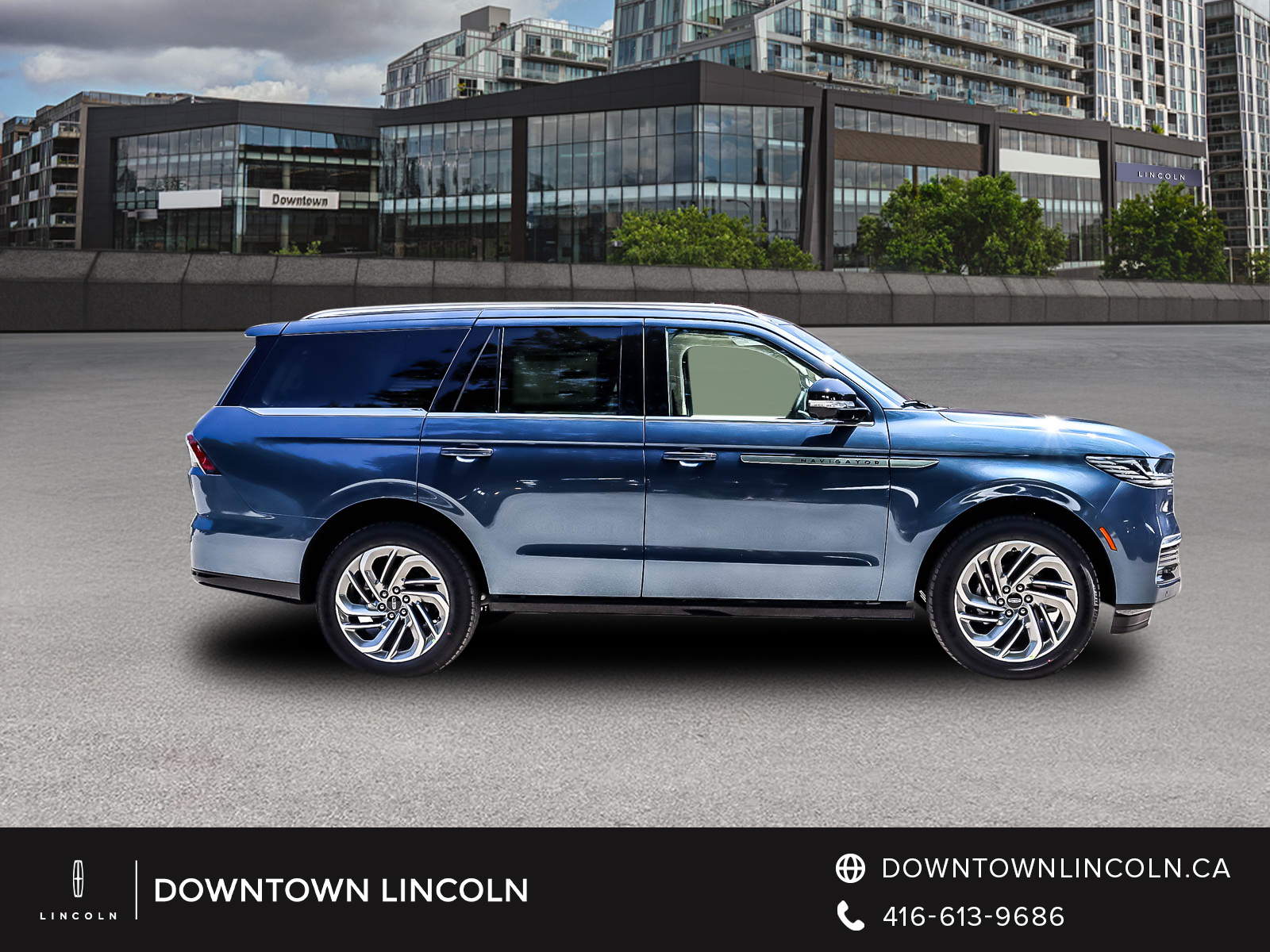 2027 Lincoln Navigator Reserve - Thumbnail 3