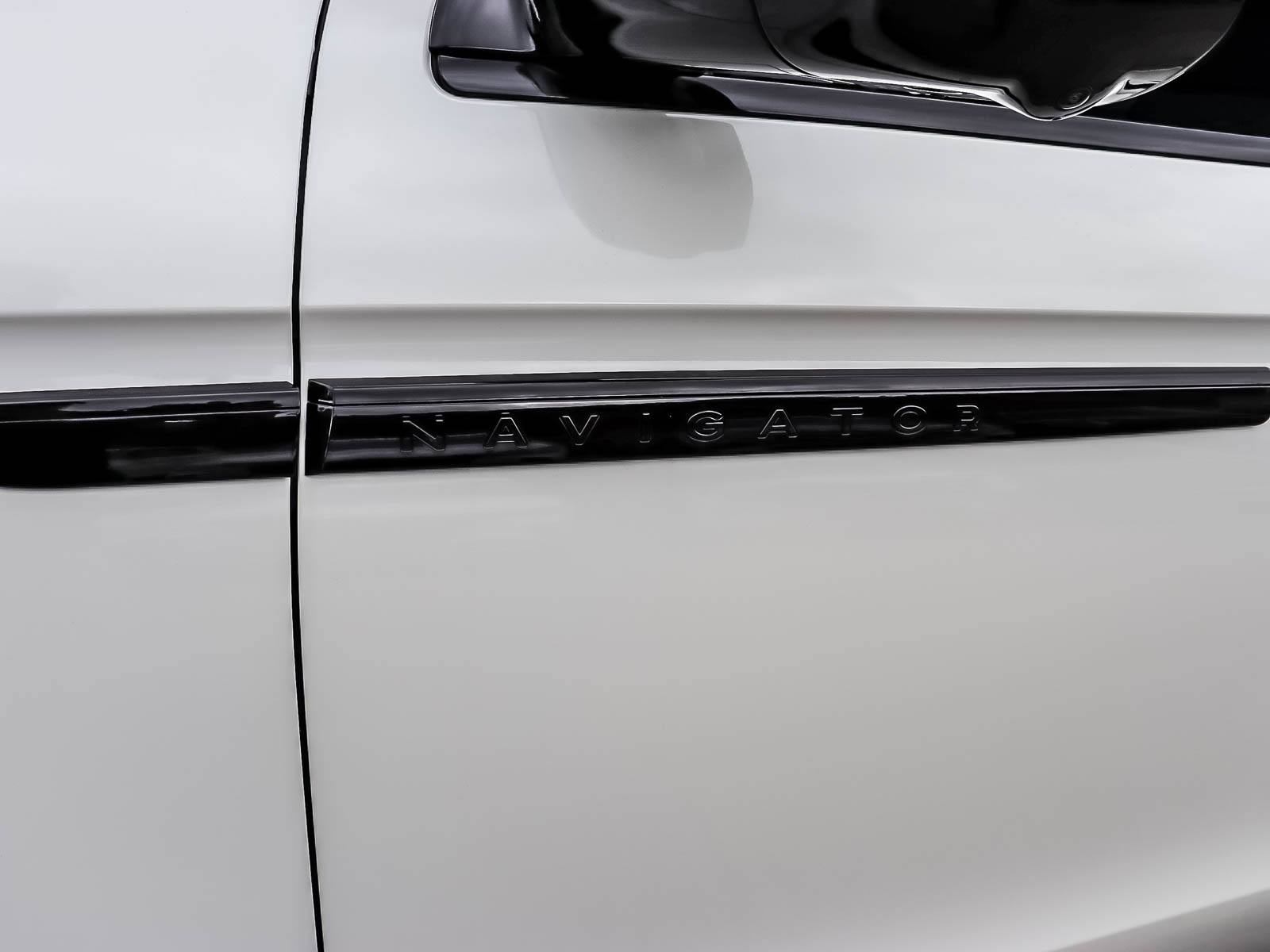 2027 Lincoln Navigator Reserve - Thumbnail 20