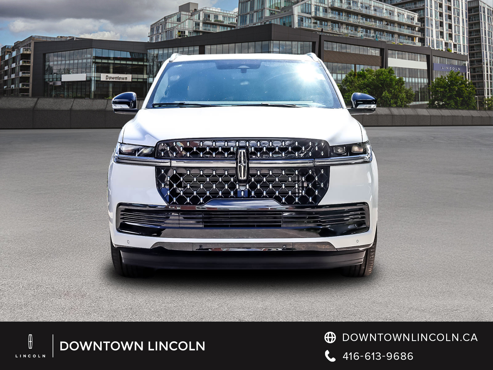 2027 Lincoln Navigator Black Label - Thumbnail 2