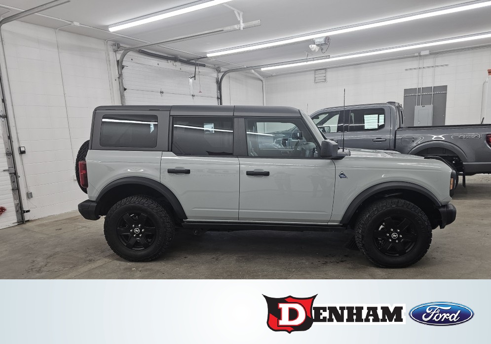 2024 Ford Bronco BLACK DIAMOND - Thumbnail 3