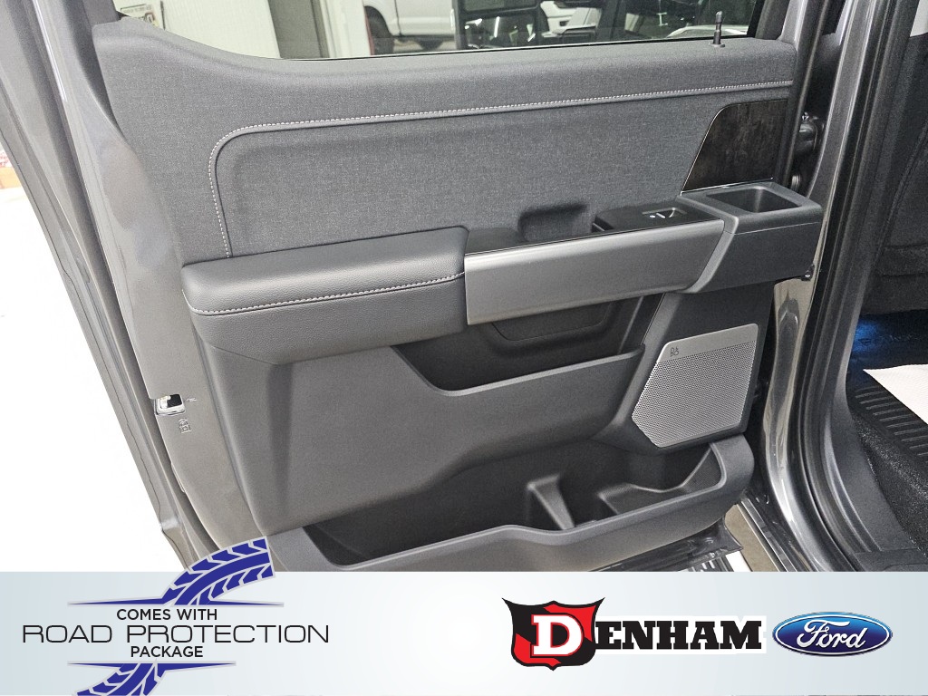 2026 Ford F-350 LARIAT - Thumbnail 9