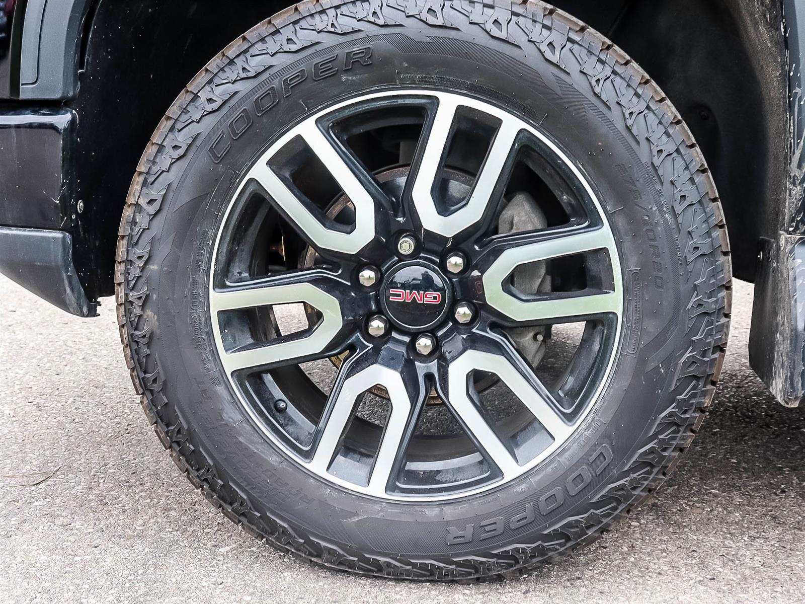 2022 GMC Sierra 1500 AT4 | NEW TIRES | 4WD | DIESEL | - Thumbnail 6