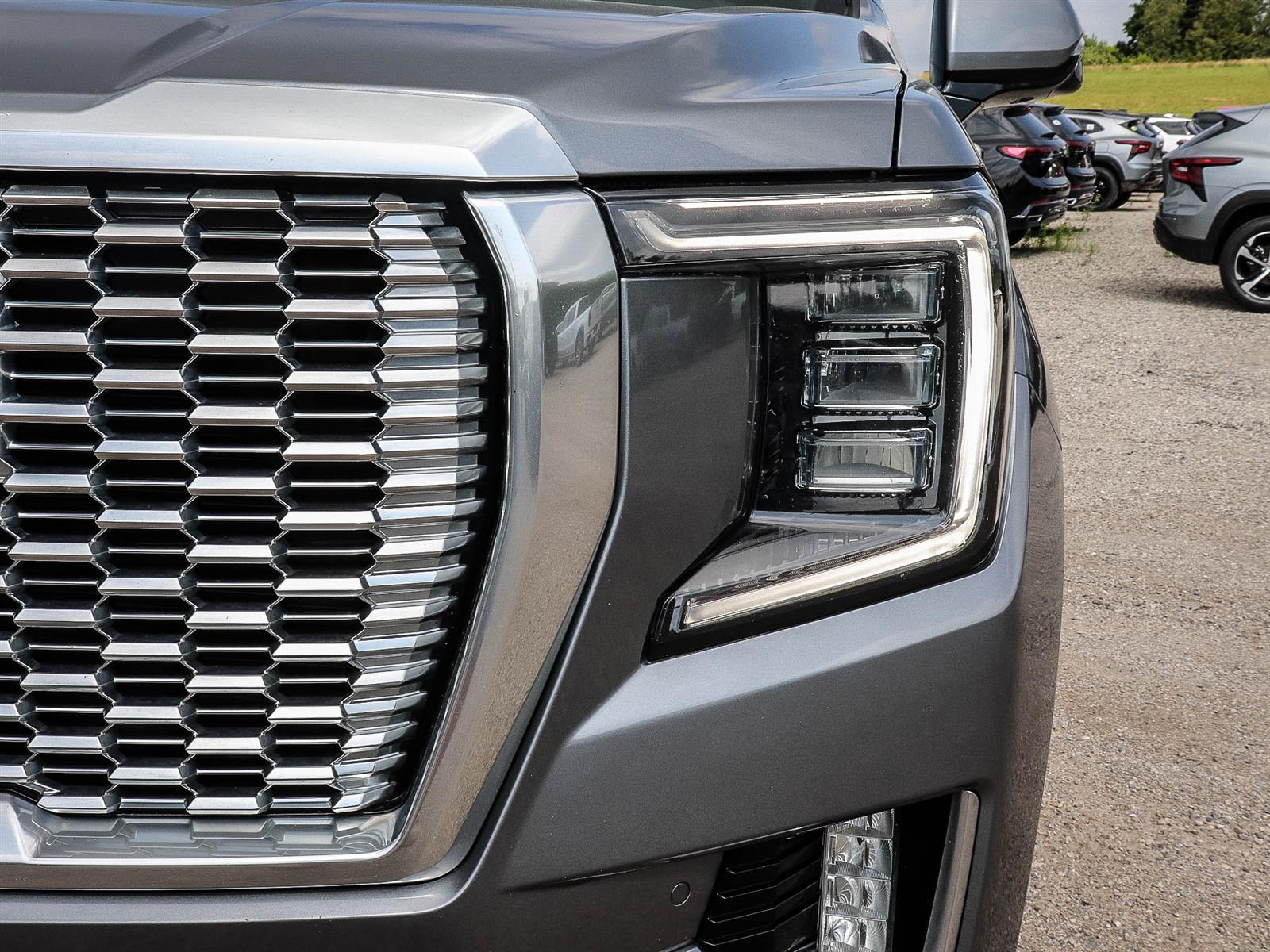 2021 GMC Yukon DENALI | PANO ROOF | ONE OWNER | LOCAL TRADE | NO ACCIDENTS | - Thumbnail 7