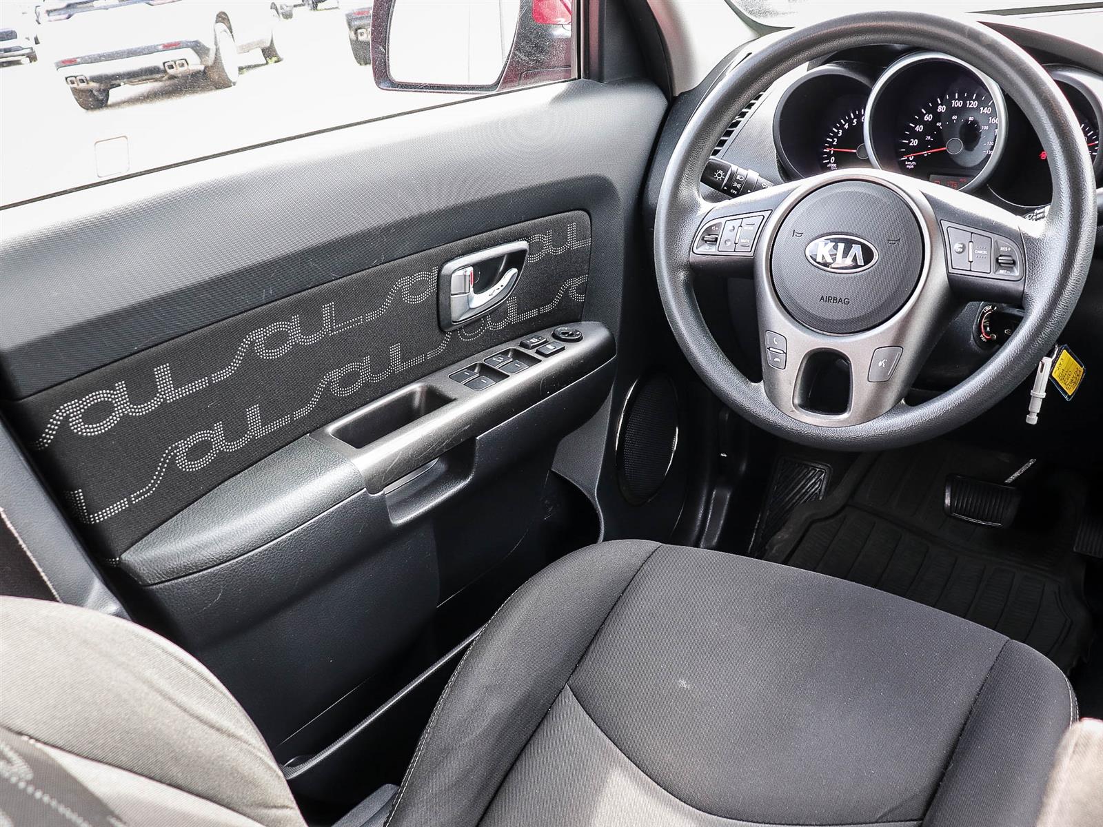 2013 Kia Soul 4U - Thumbnail 15