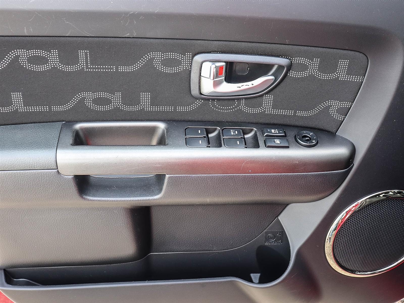 2013 Kia Soul 4U - Thumbnail 8
