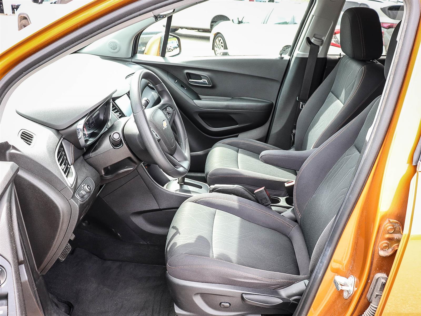 2017 Chevrolet Trax LT - Thumbnail 10