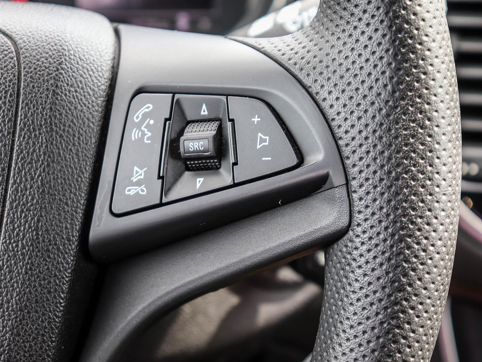 2017 Chevrolet Trax LT - Thumbnail 13