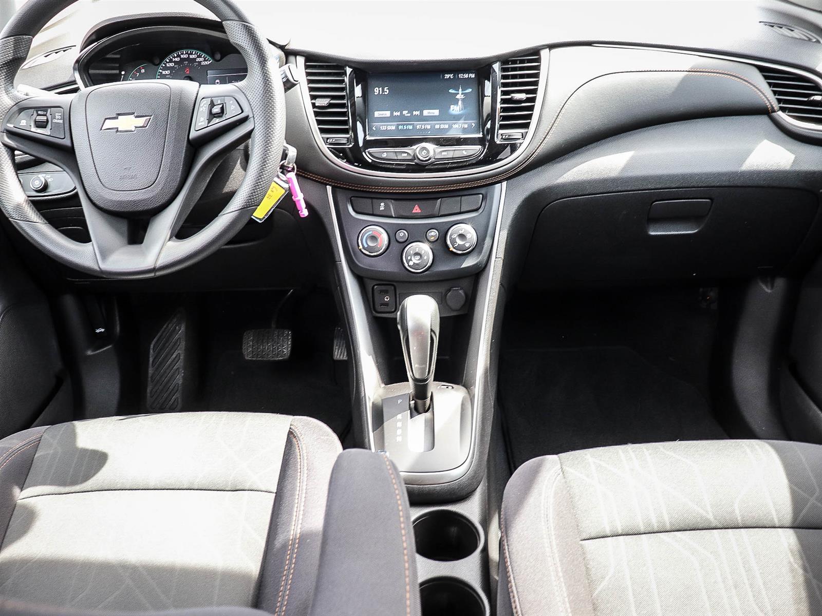 2017 Chevrolet Trax LT - Thumbnail 16