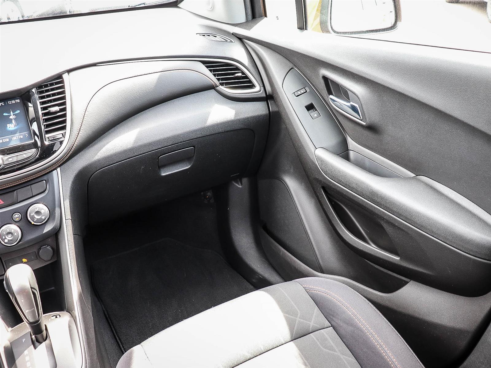 2017 Chevrolet Trax LT - Thumbnail 17