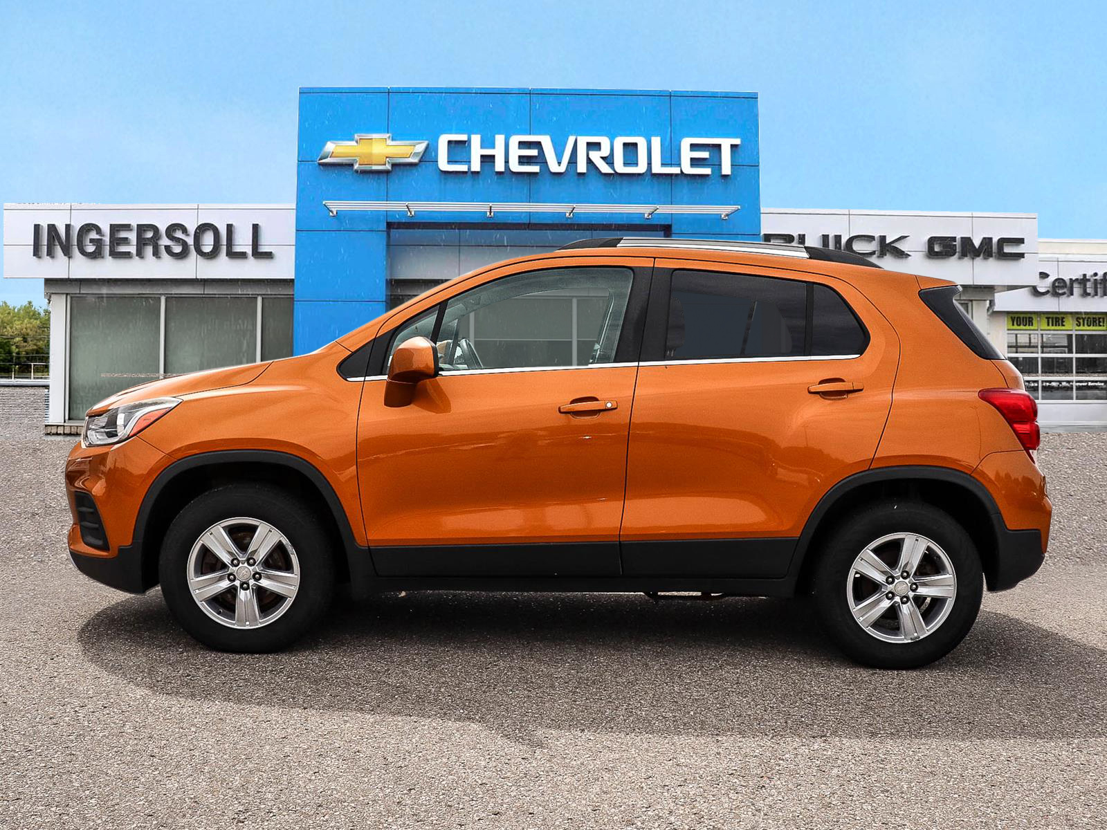 2017 Chevrolet Trax LT - Thumbnail 5