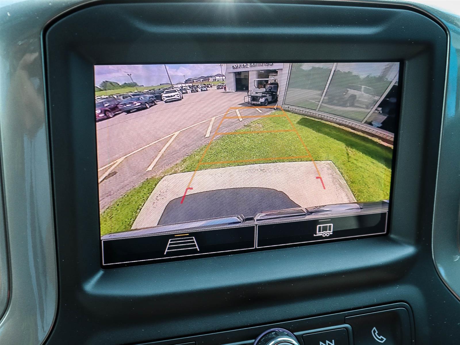 2026 GMC Sierra 1500 PRO - Thumbnail 22