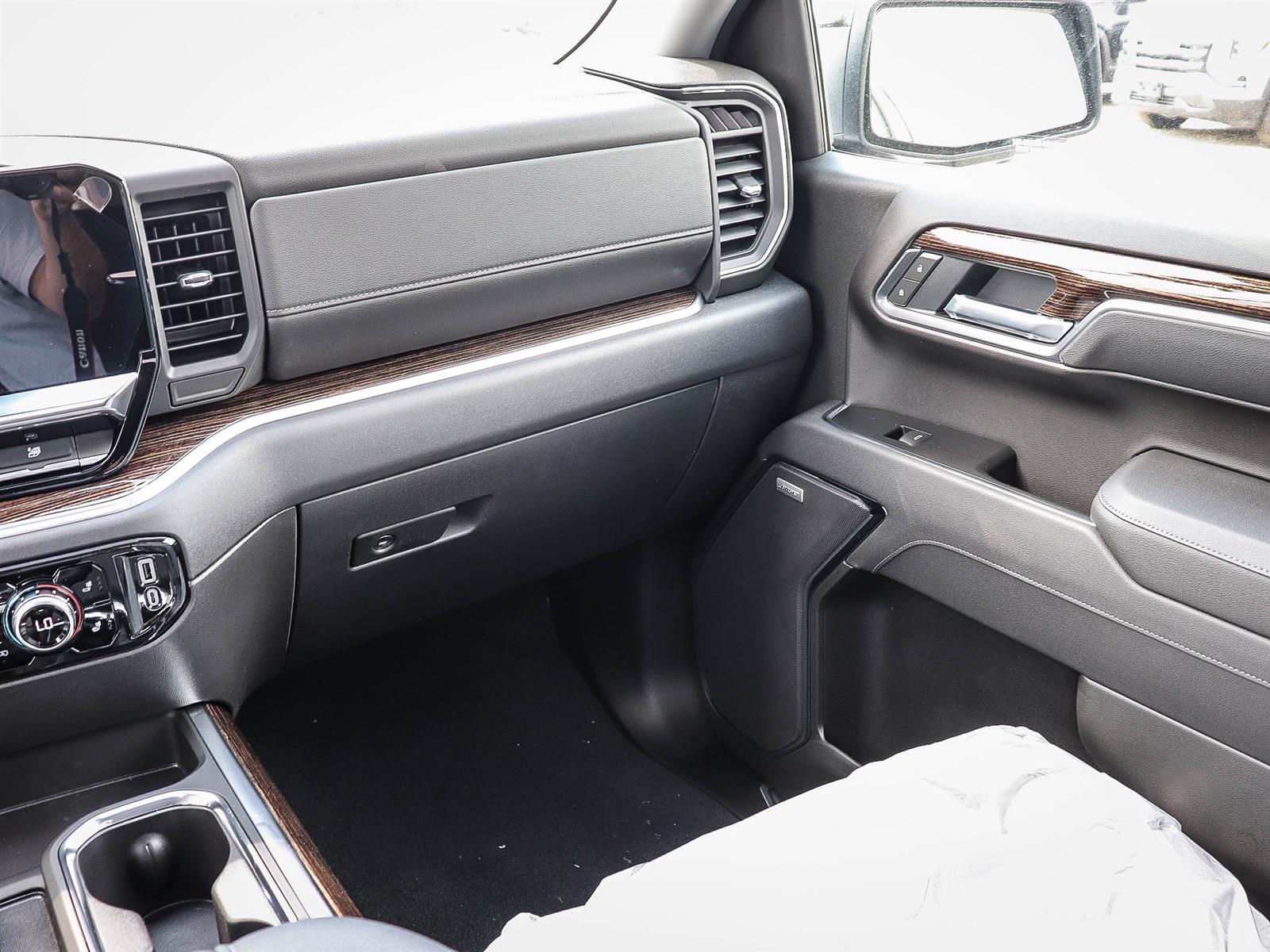 2026 GMC Sierra 1500 ELEVATION - Thumbnail 18