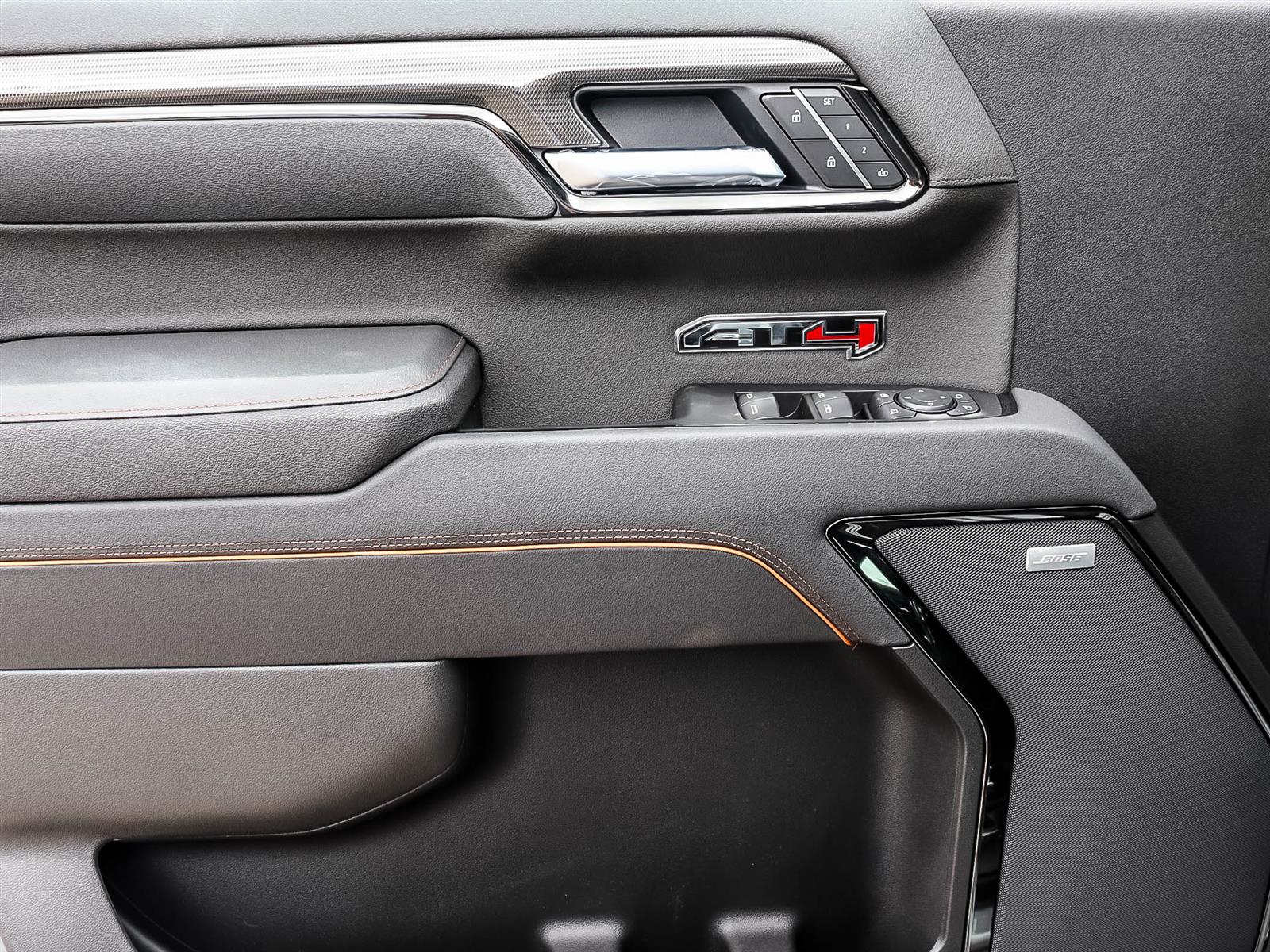 2026 GMC Sierra 1500 AT4 - Thumbnail 8