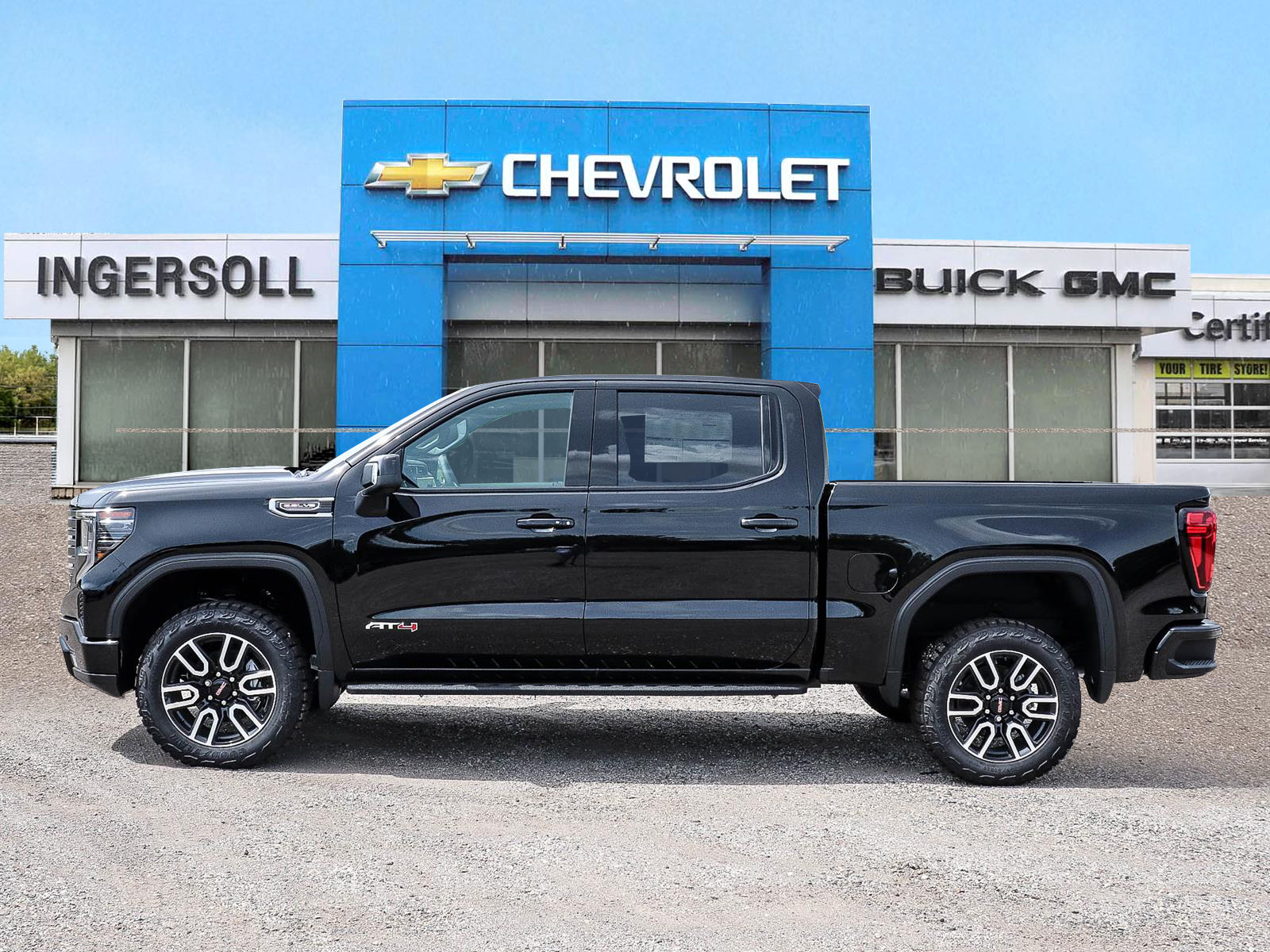 2026 GMC Sierra 1500 AT4 - Thumbnail 5