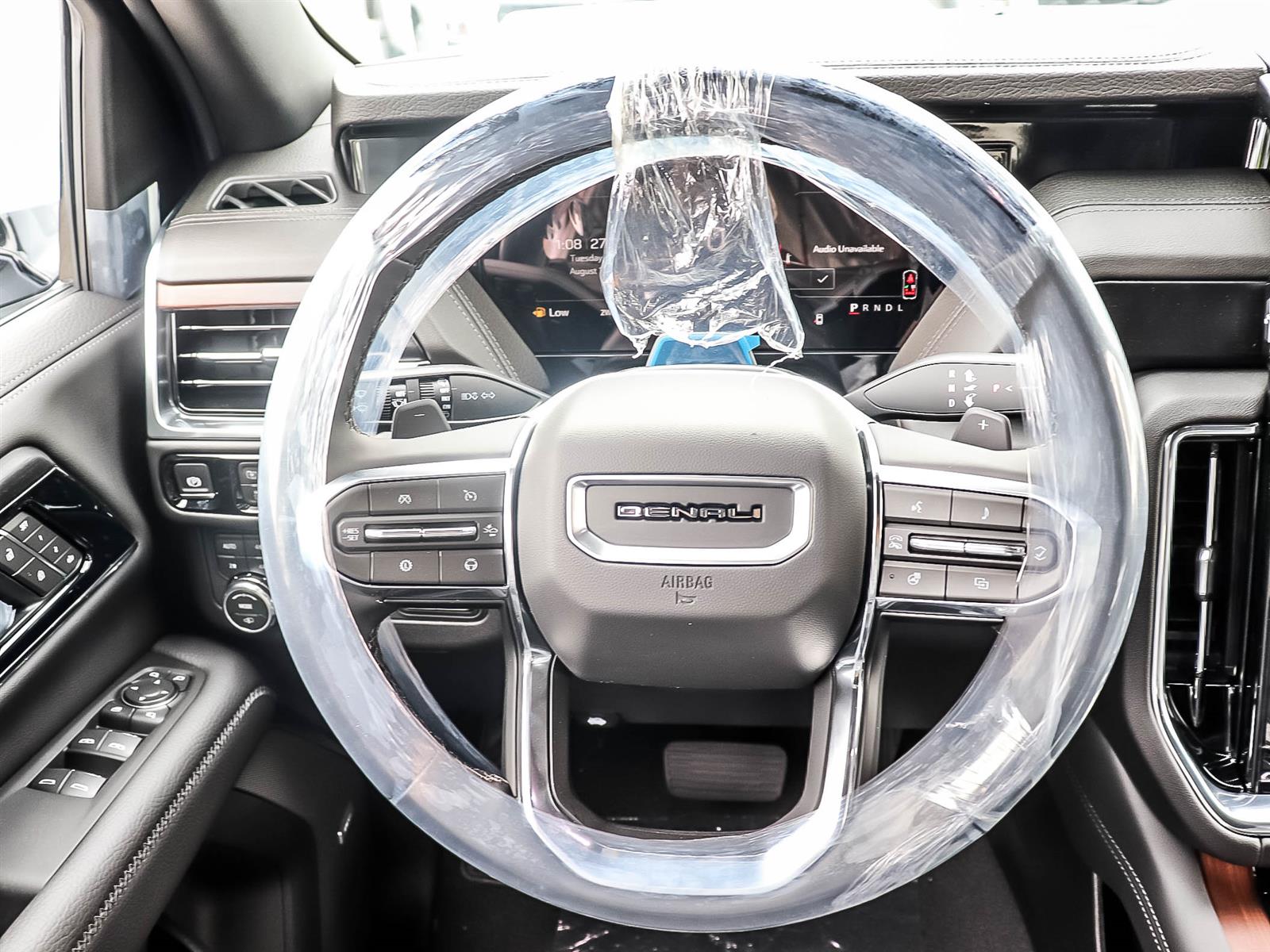 2026 GMC Yukon DENALI 4WD - Thumbnail 12