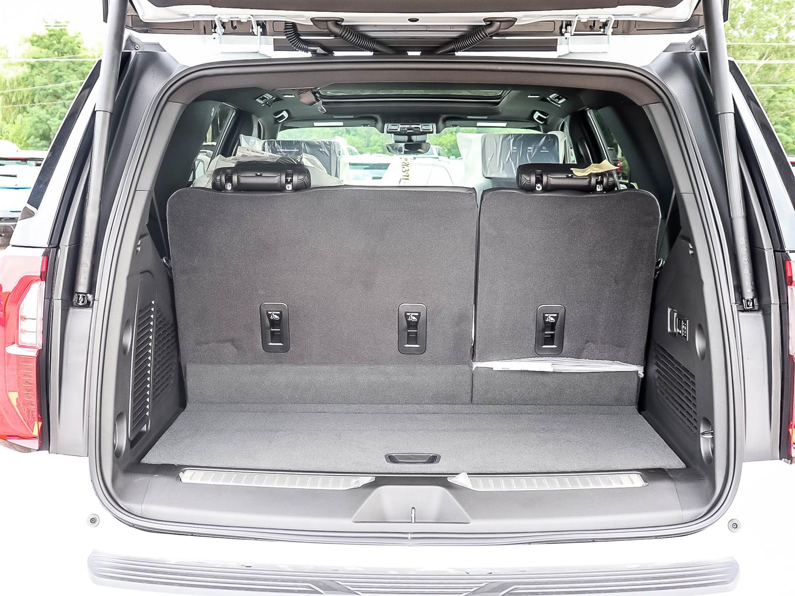 2026 GMC Yukon DENALI 4WD - Thumbnail 22