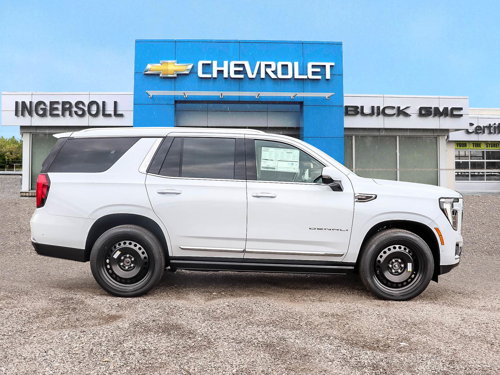 2026 GMC Yukon DENALI 4WD - Thumbnail 3