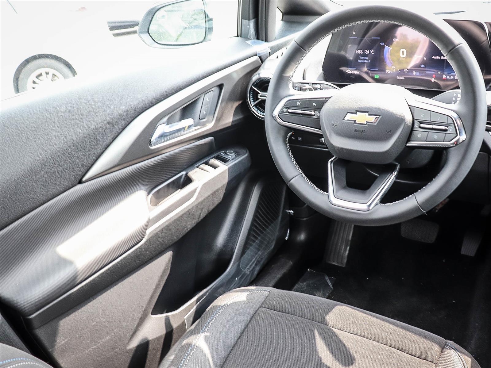 2026 Chevrolet Equinox EV LT - Thumbnail 15