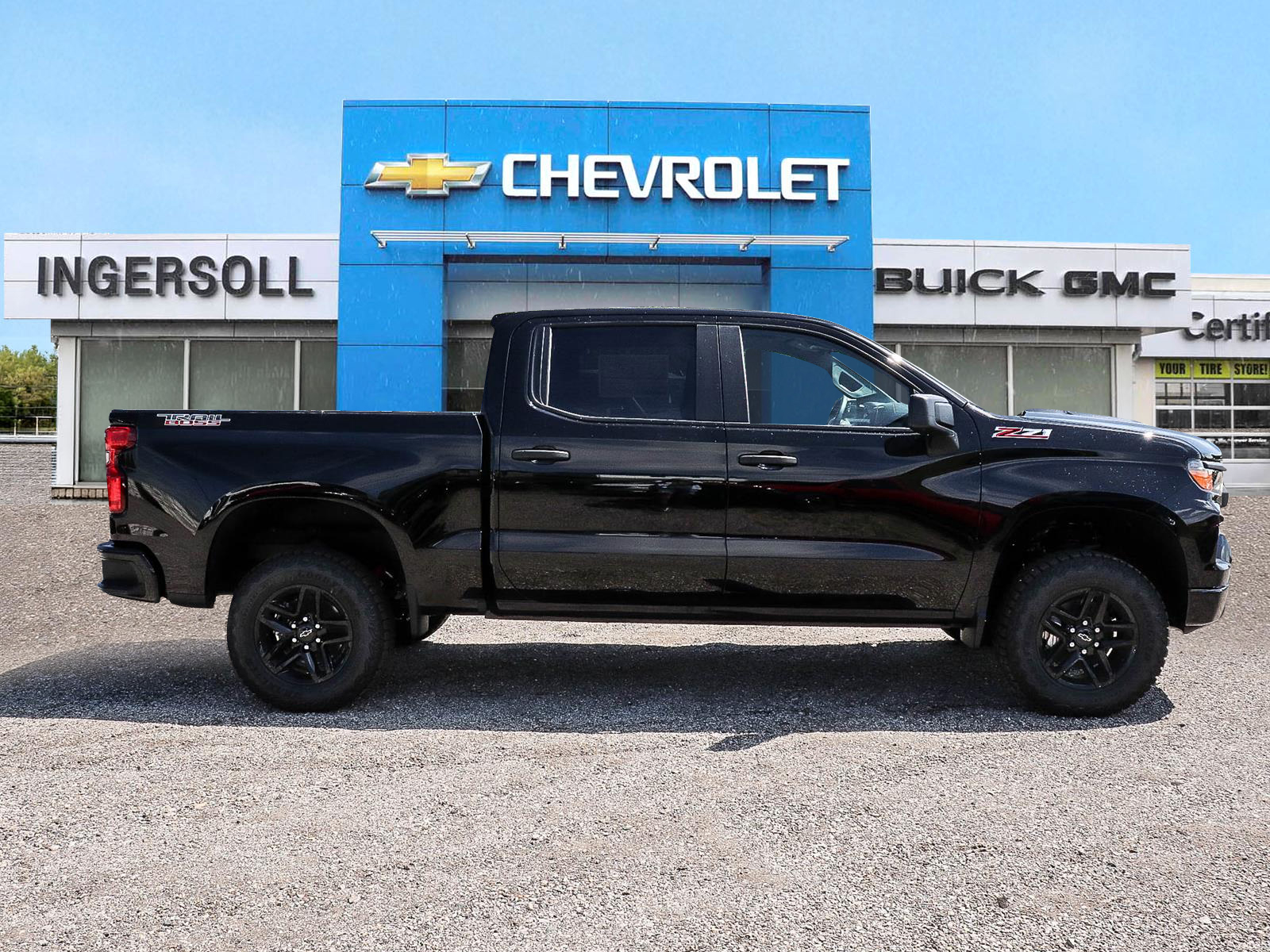 2026 Chevrolet Silverado 1500 CUSTOM TRAIL BOSS - Thumbnail 3