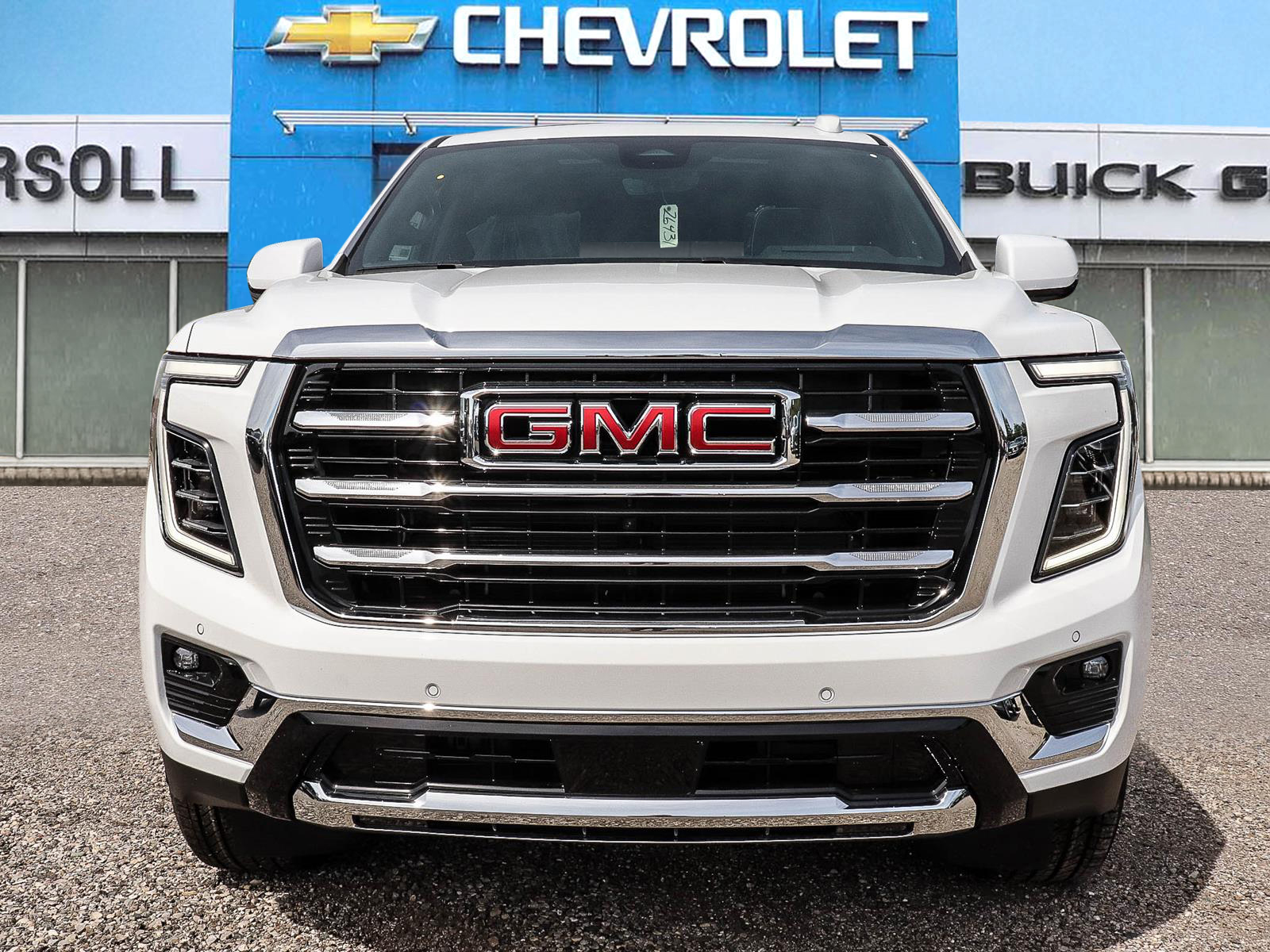 2026 GMC Yukon ELEVATION 4WD - Thumbnail 2