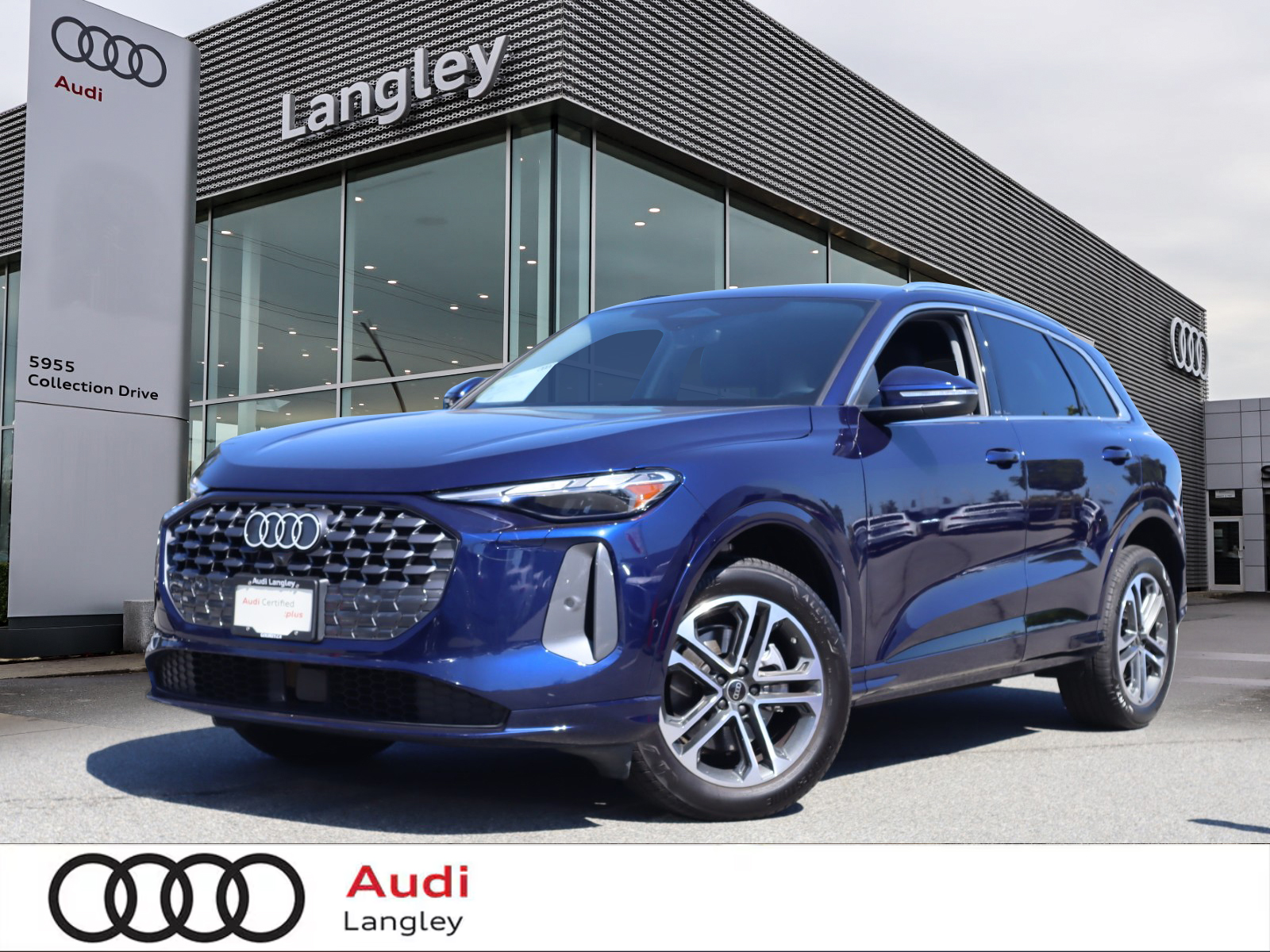 Navarra Blue Metallic 2025 Audi Q5 SUV / Crossover All-Wheel Drive Automatic