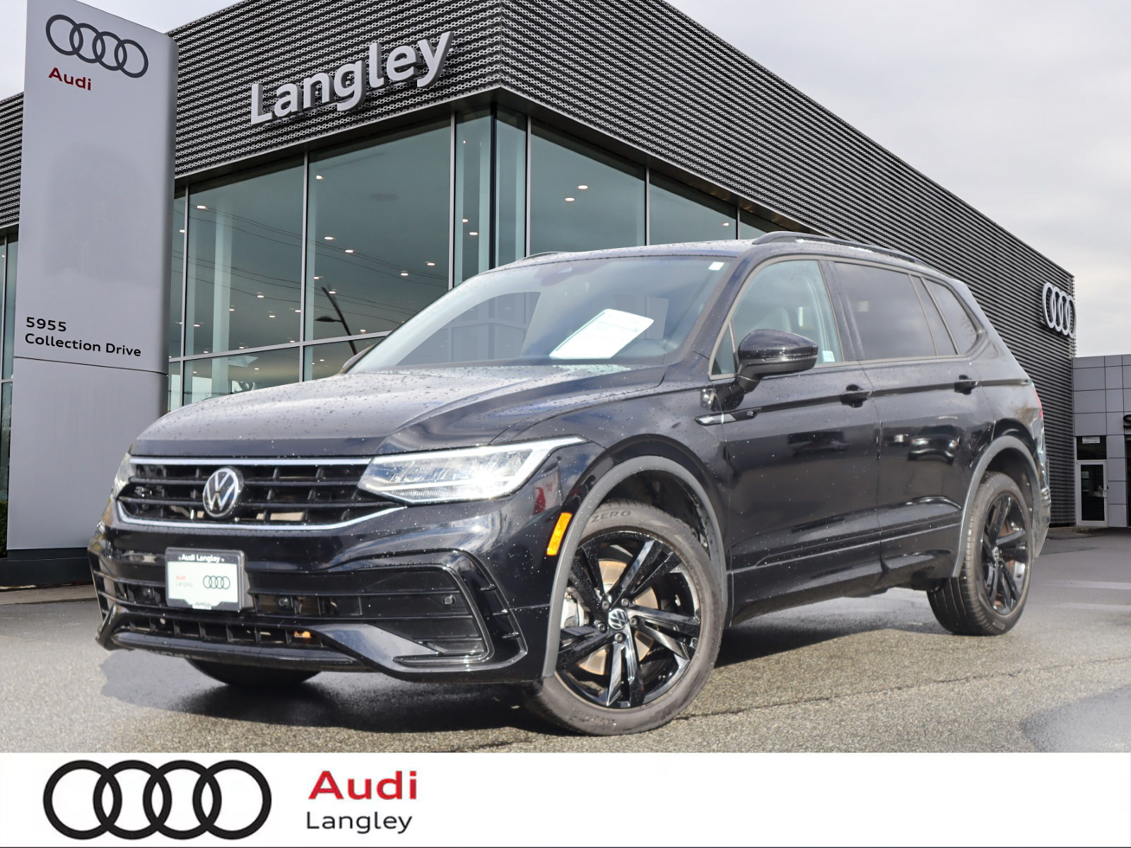 2023 Volkswagen Tiguan Comfortline R-Line Black 2.0T 8sp at w/Tip 4M - Main View