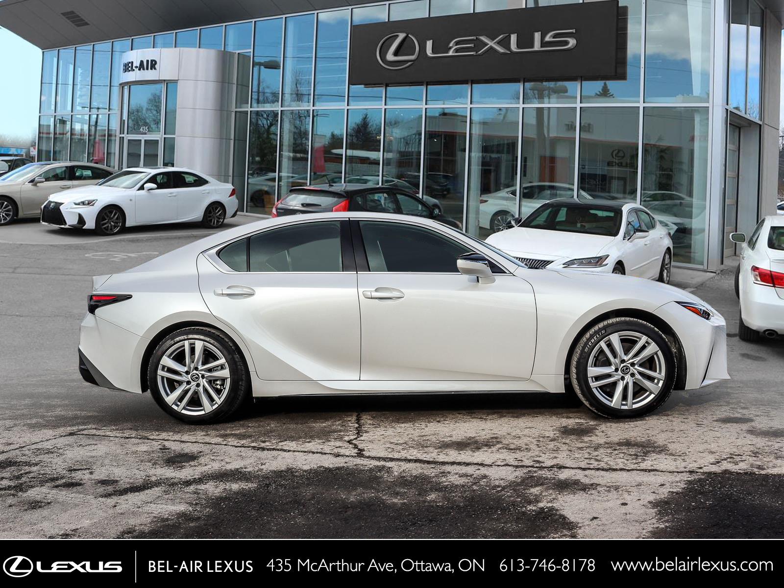2025 Lexus IS 300 2