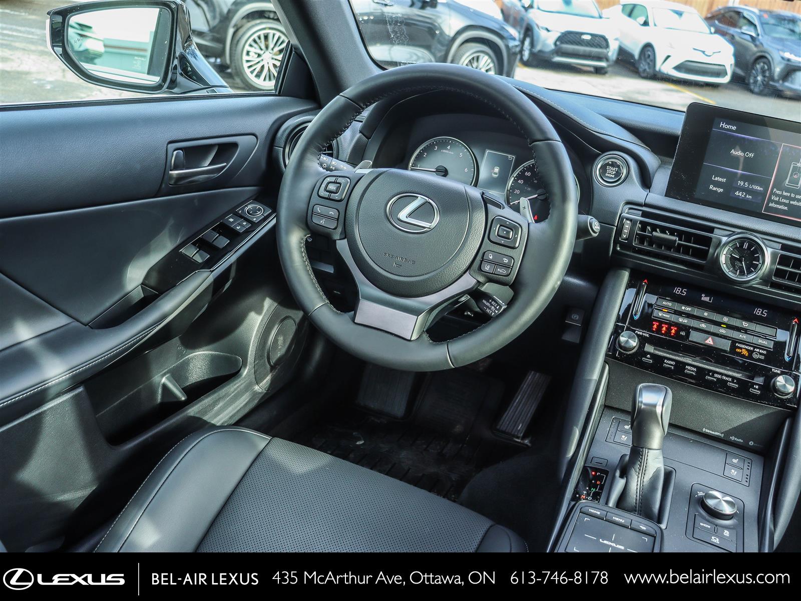 2025 Lexus IS 300 12