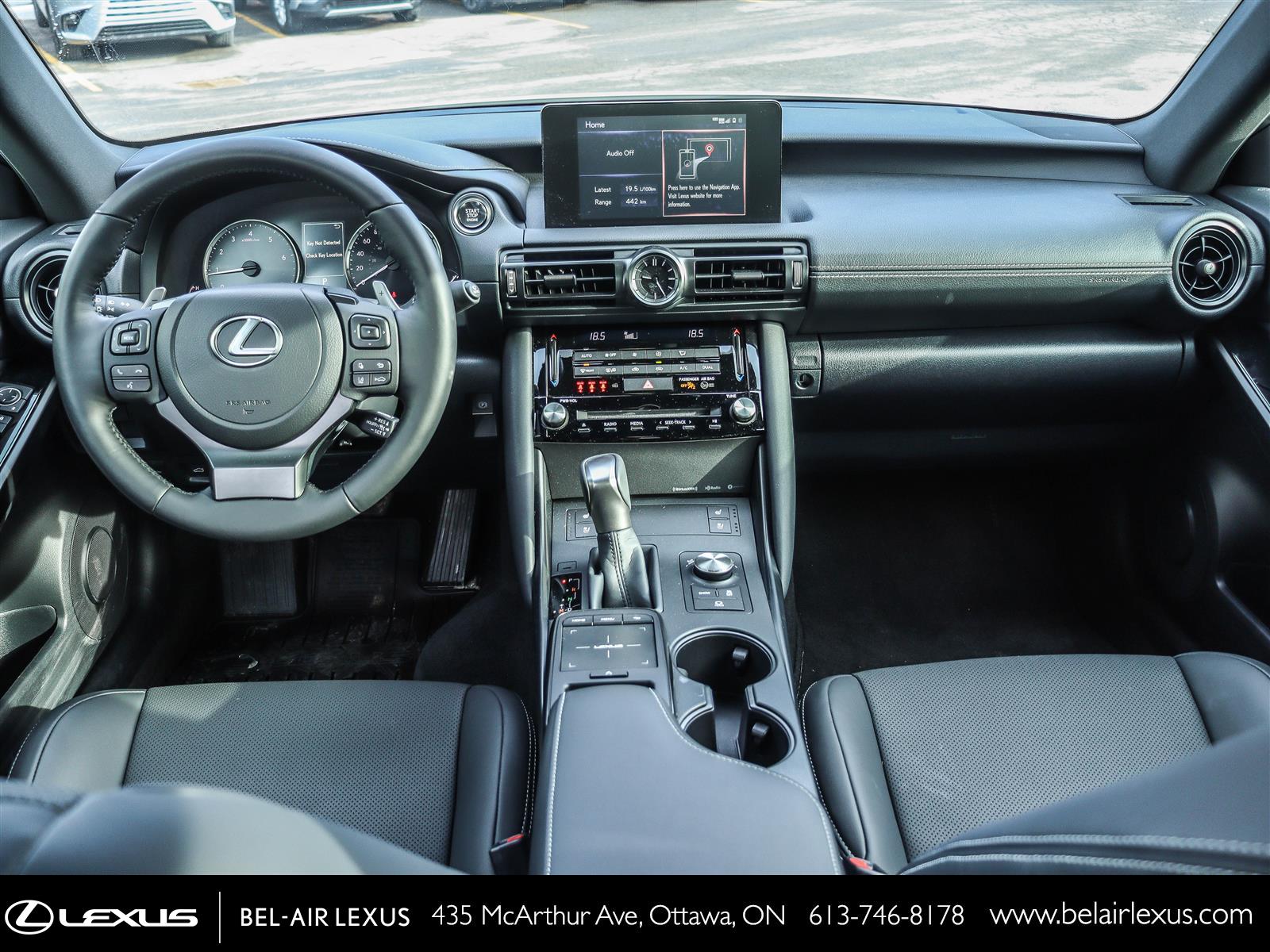 2025 Lexus IS 300 13