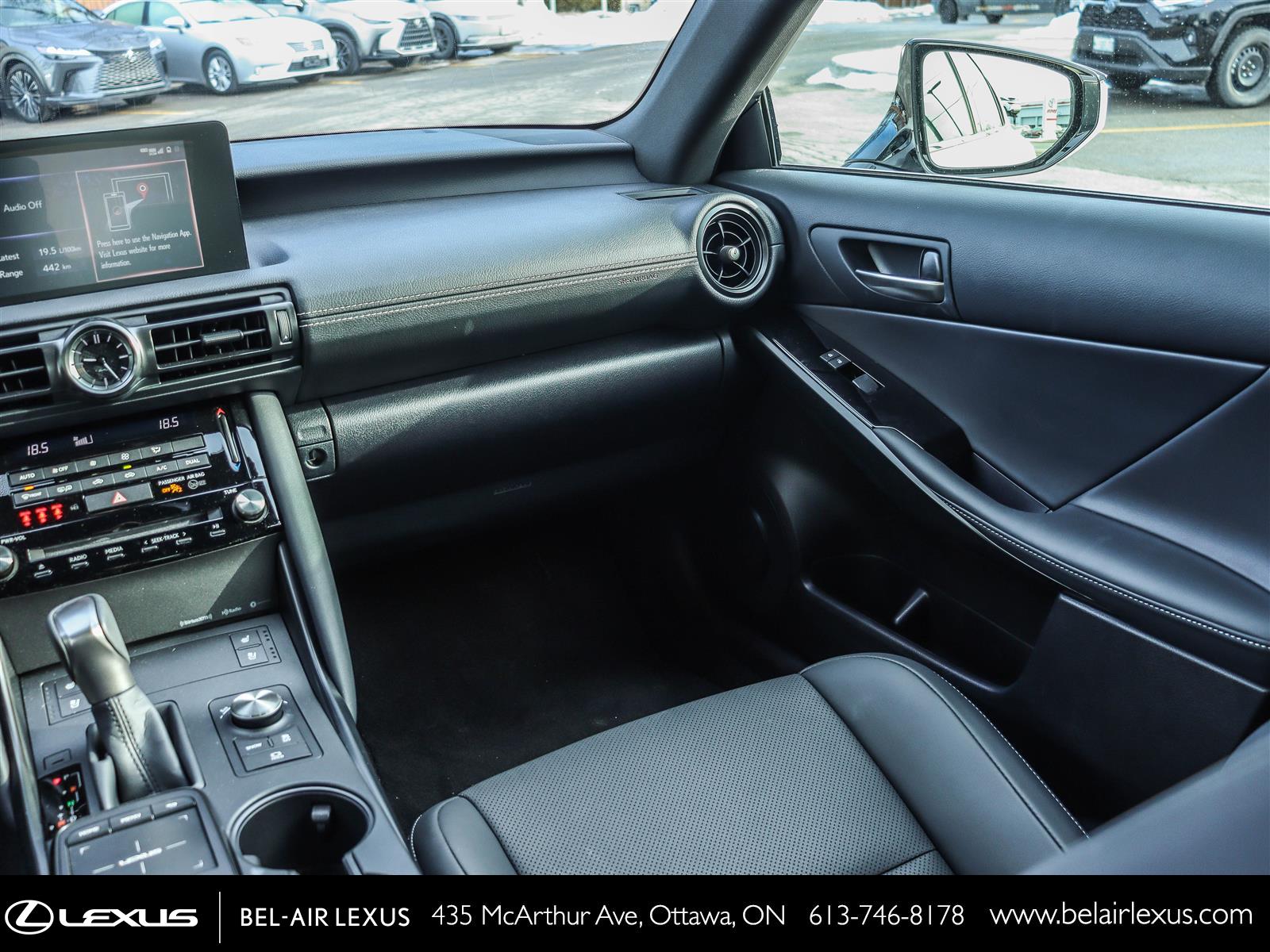 2025 Lexus IS 300 14