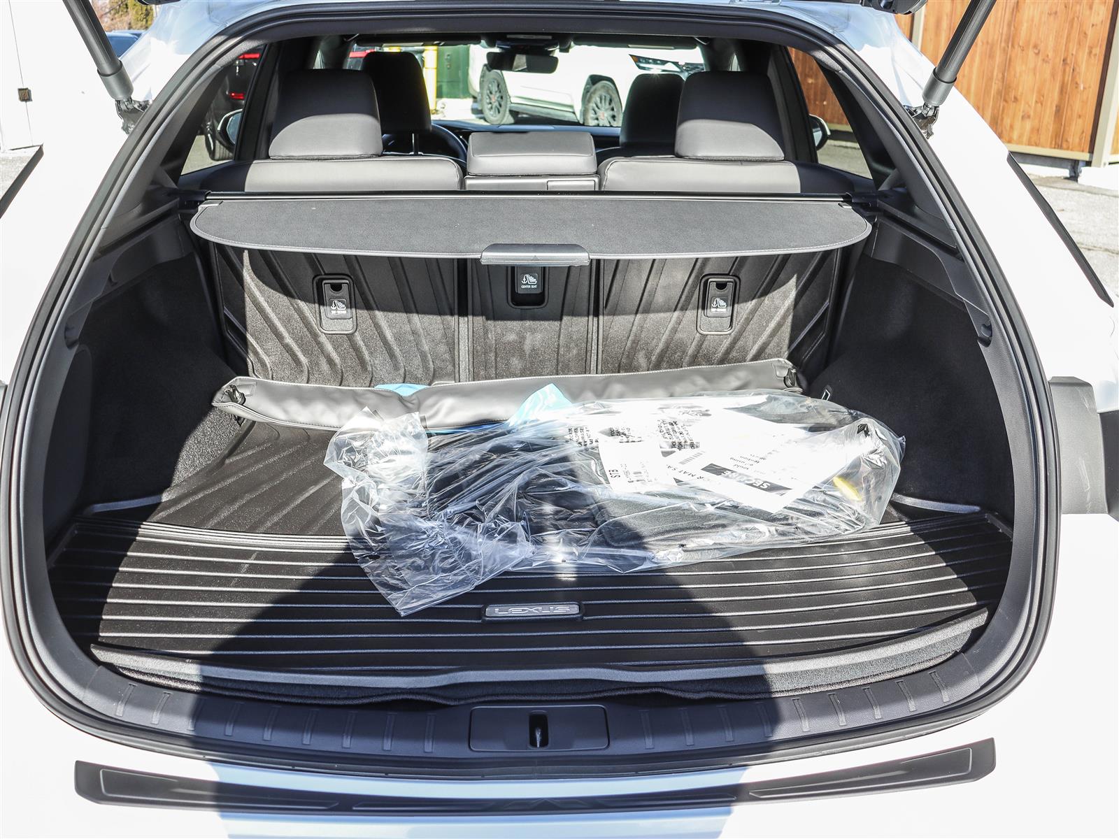 2026 Lexus RX 350h 17
