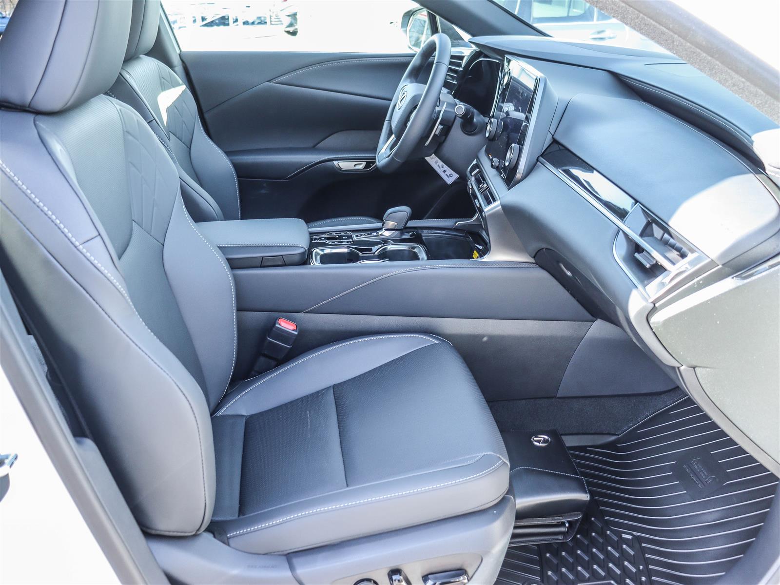 2026 Lexus RX 350 14