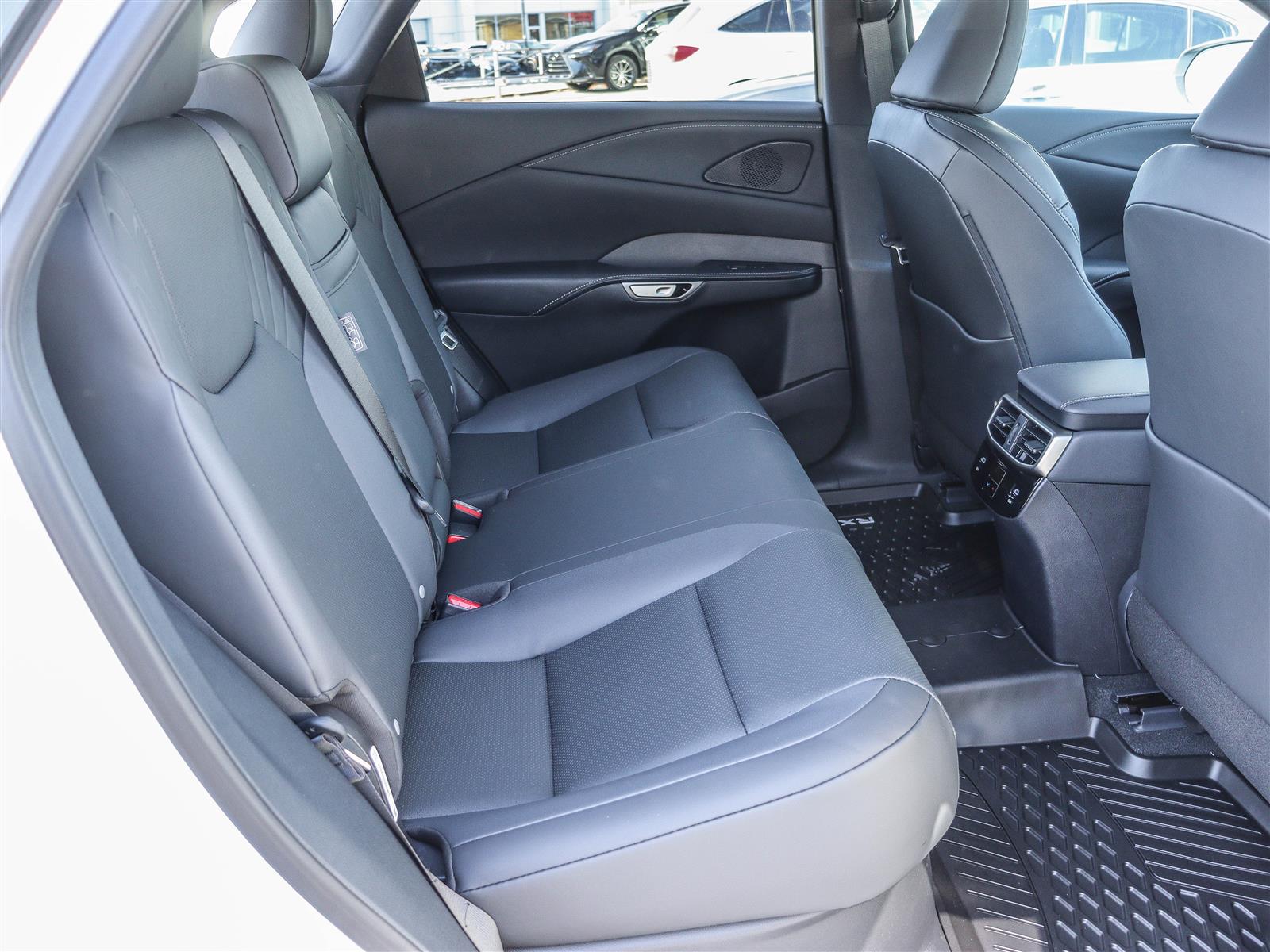 2026 Lexus RX 350 16