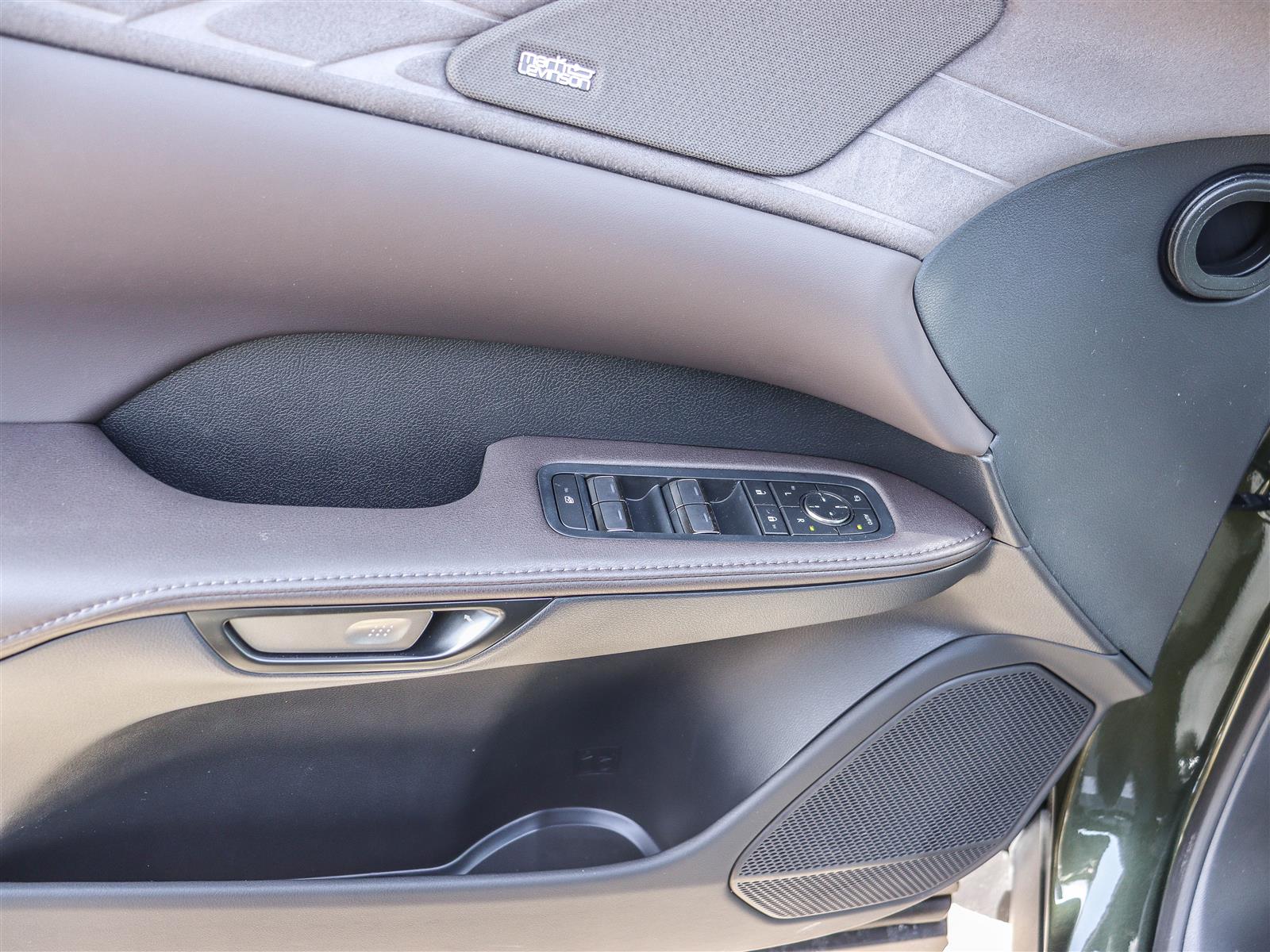 2026 Lexus RX 350 9