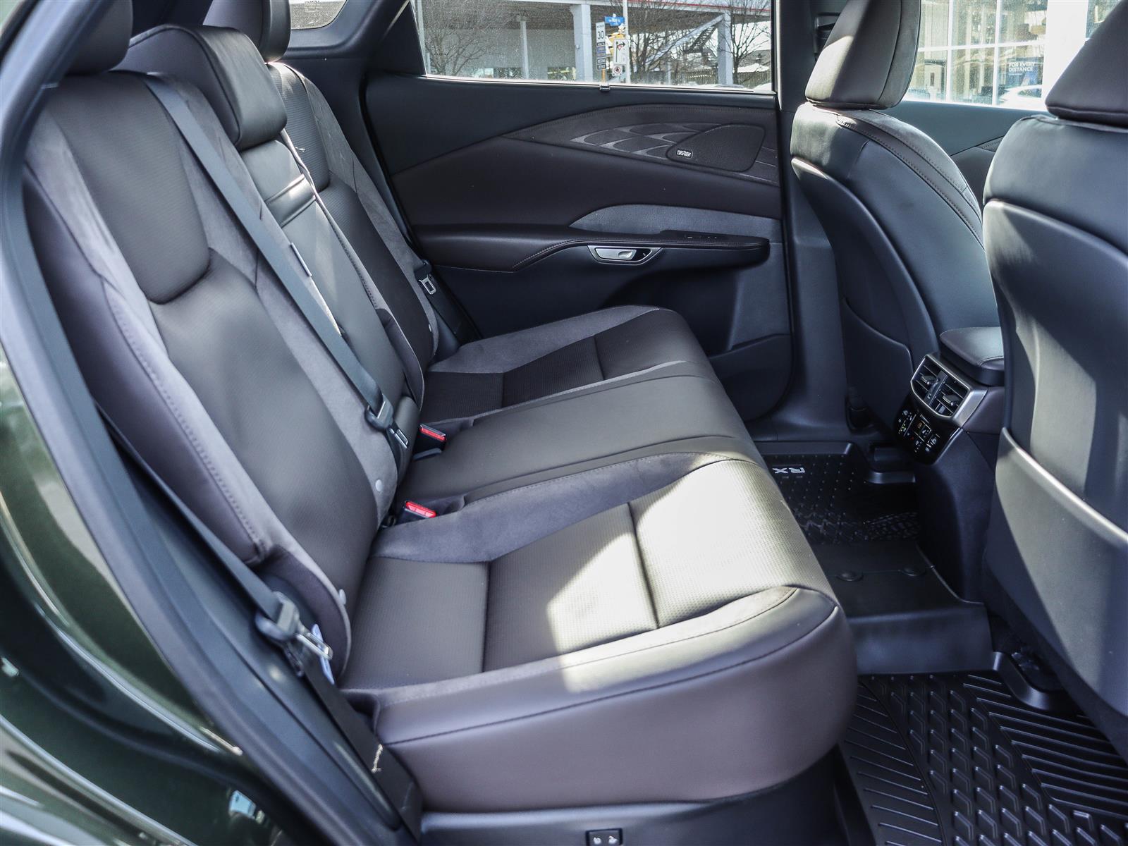 2026 Lexus RX 350 17