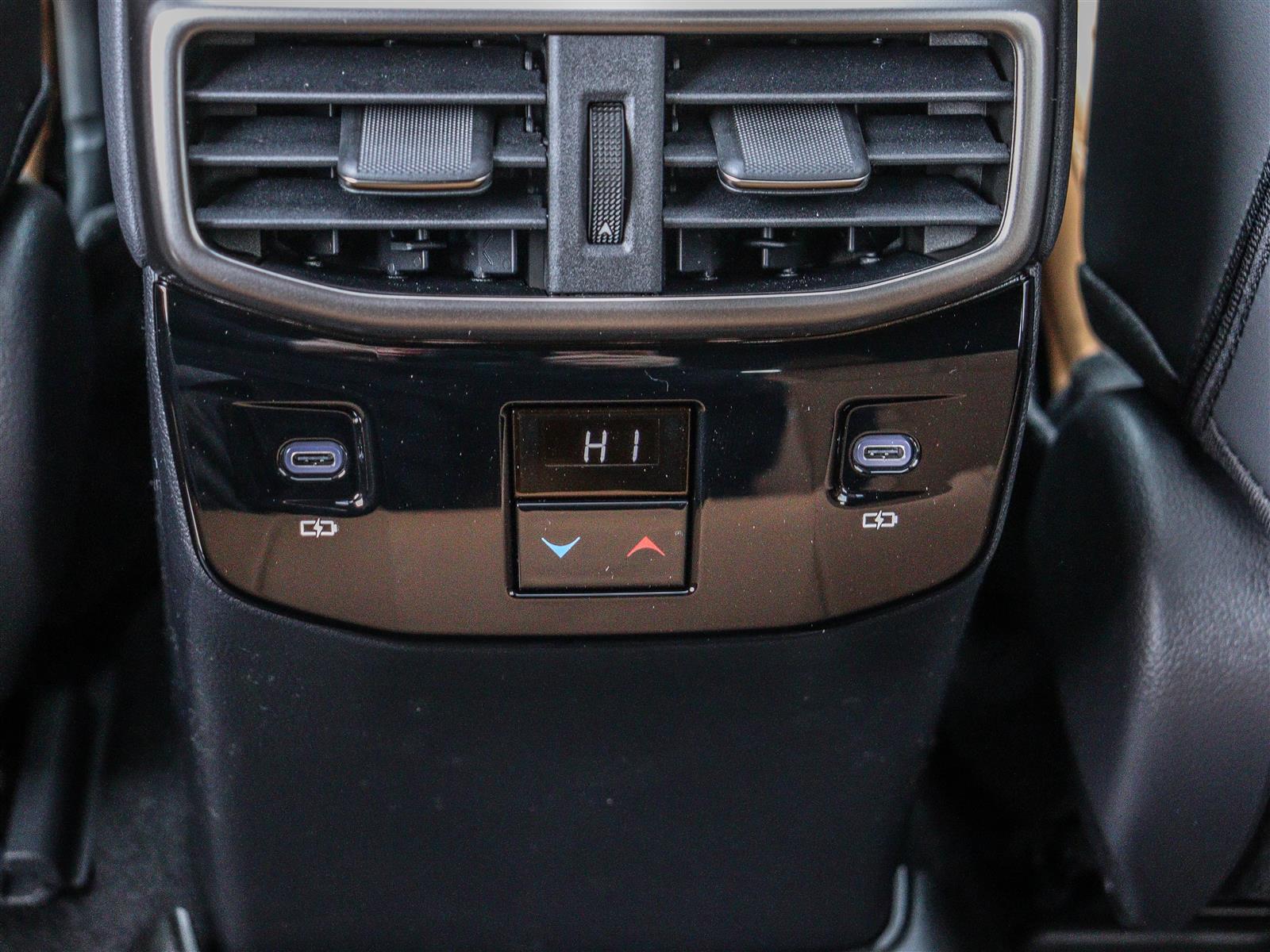2026 Lexus RX 450h+ 13