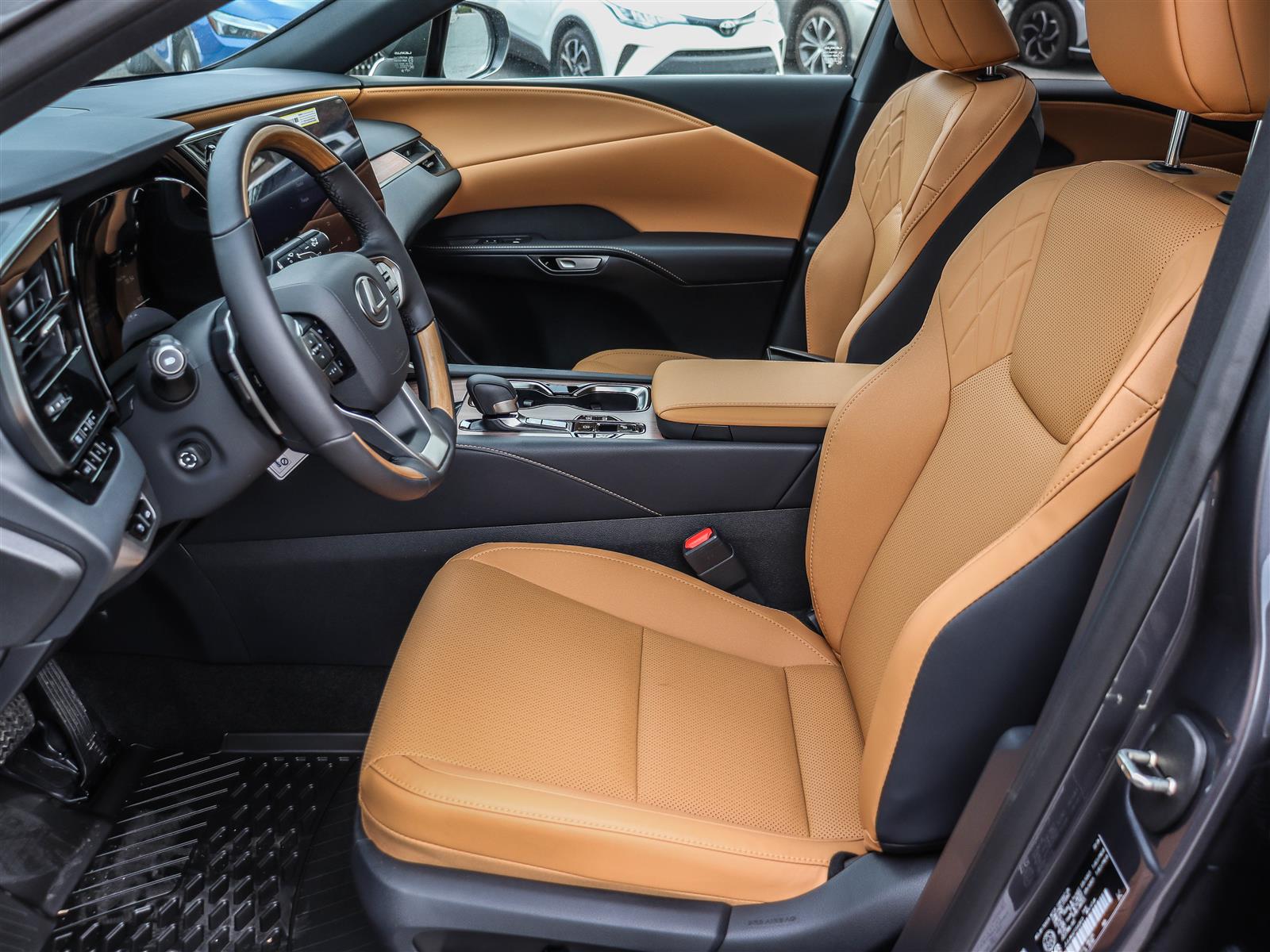 2026 Lexus RX 450h+ 7