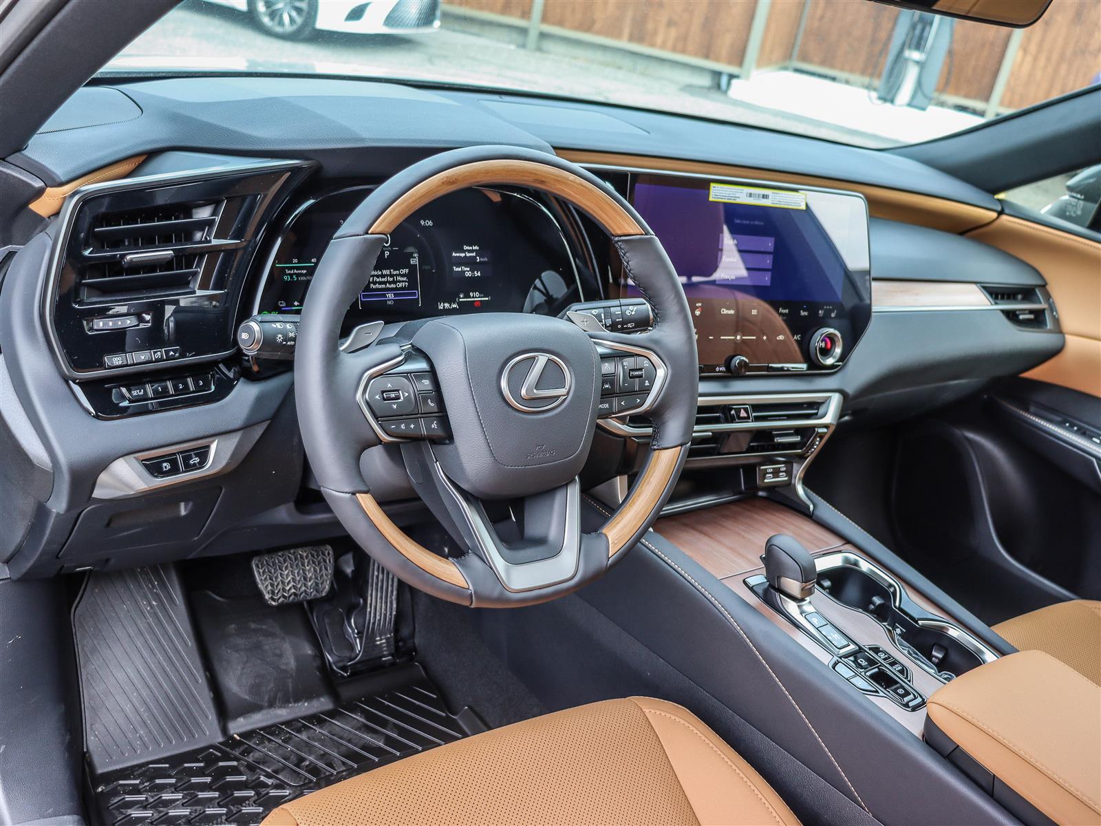 2026 Lexus RX 450h+ 8
